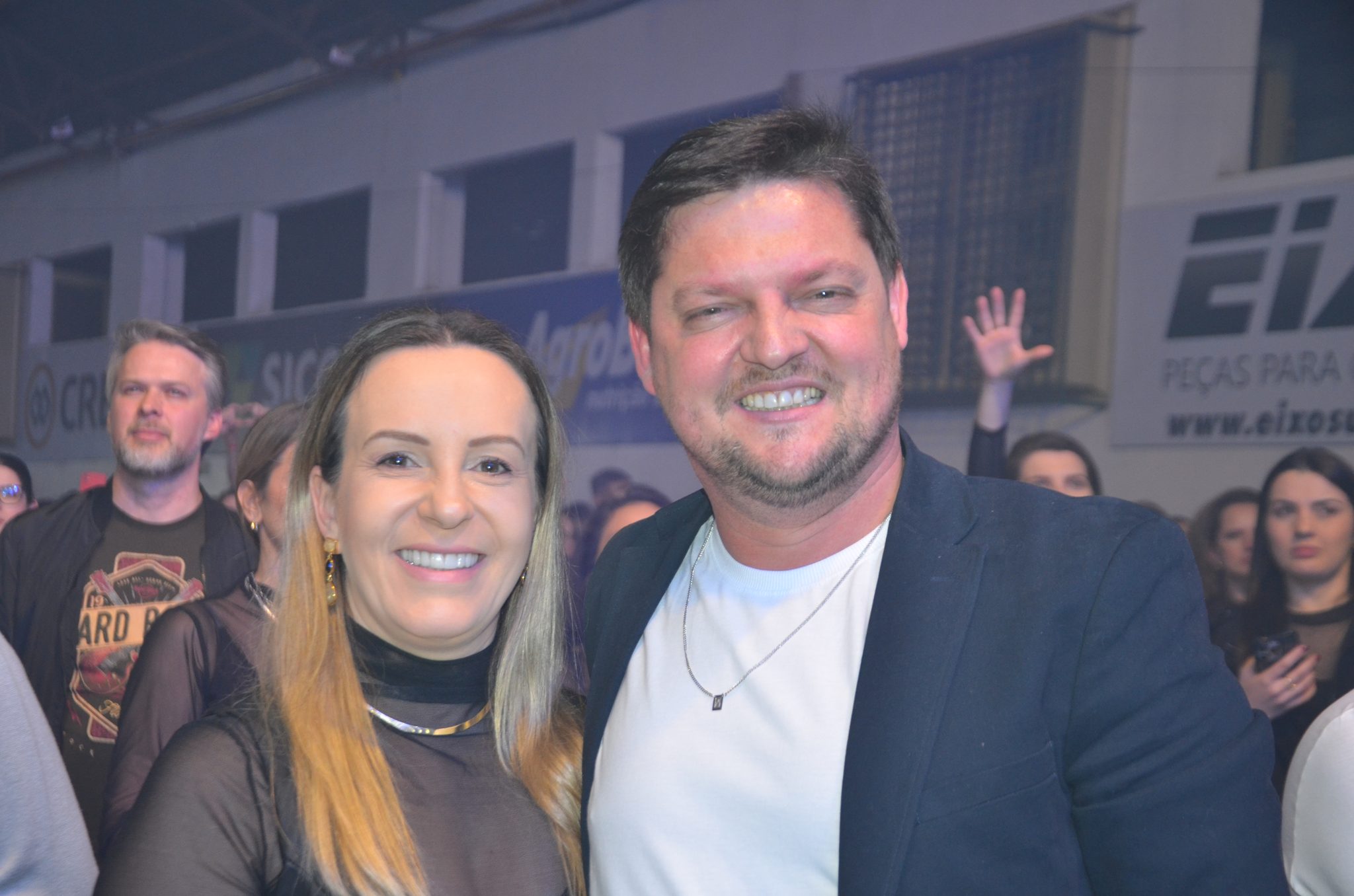 FW- Show Anjos do Hanngar e Reação em Cadeia