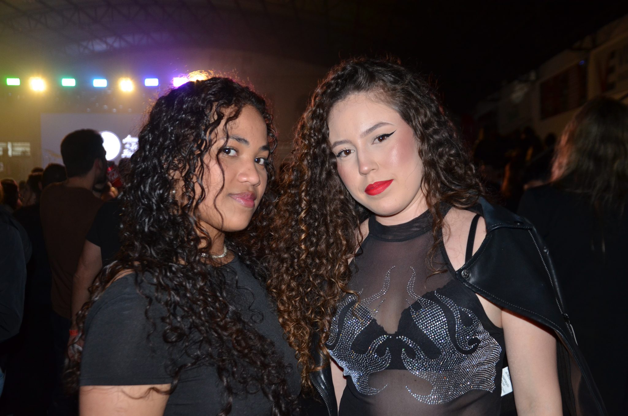 FW- Show Anjos do Hanngar e Reação em Cadeia