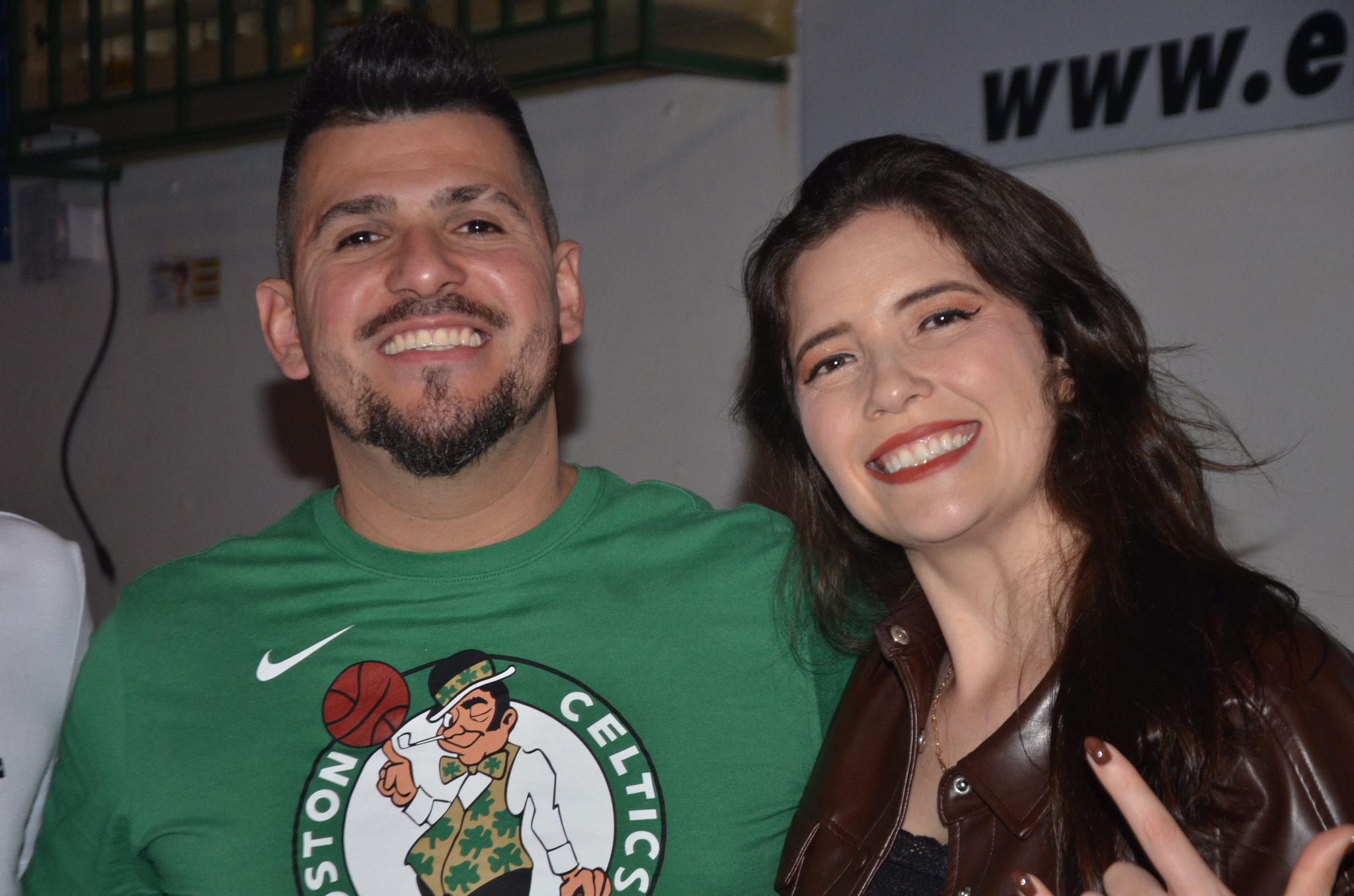 FW- Show Anjos do Hanngar e Reação em Cadeia