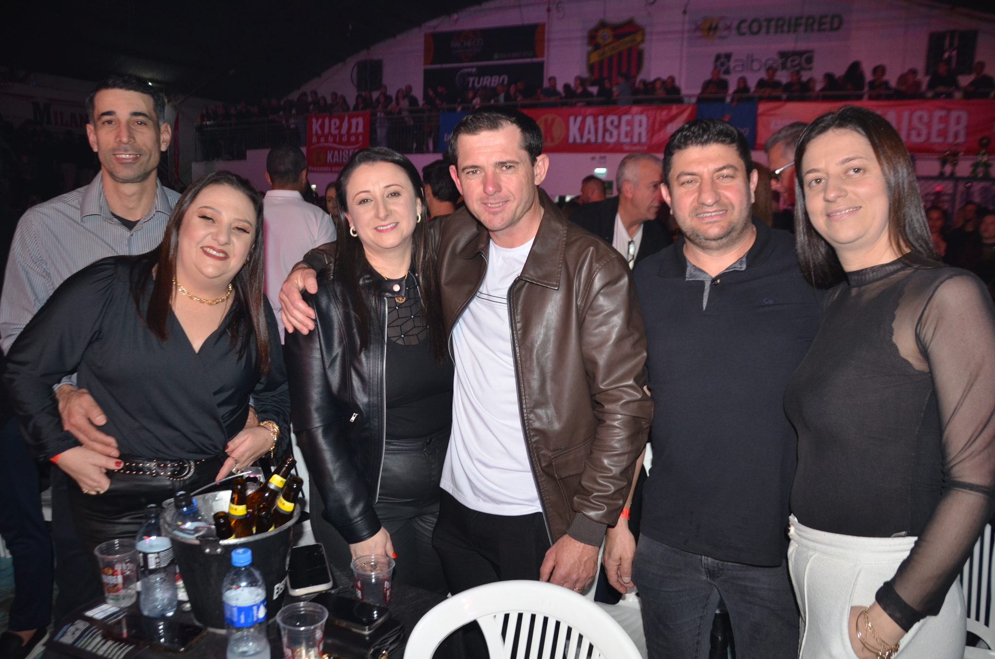 FW- Show Anjos do Hanngar e Reação em Cadeia