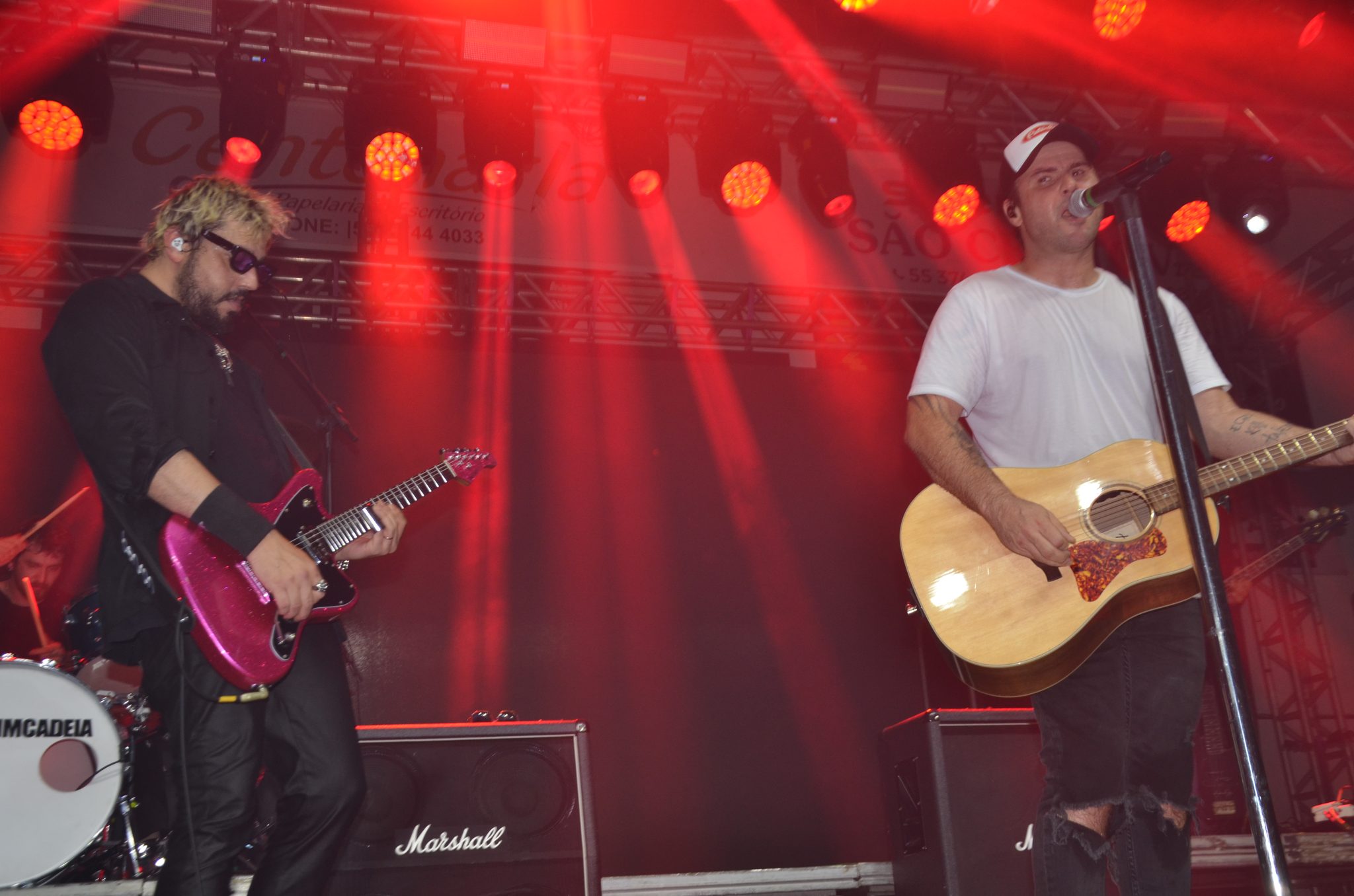 FW- Show Anjos do Hanngar e Reação em Cadeia