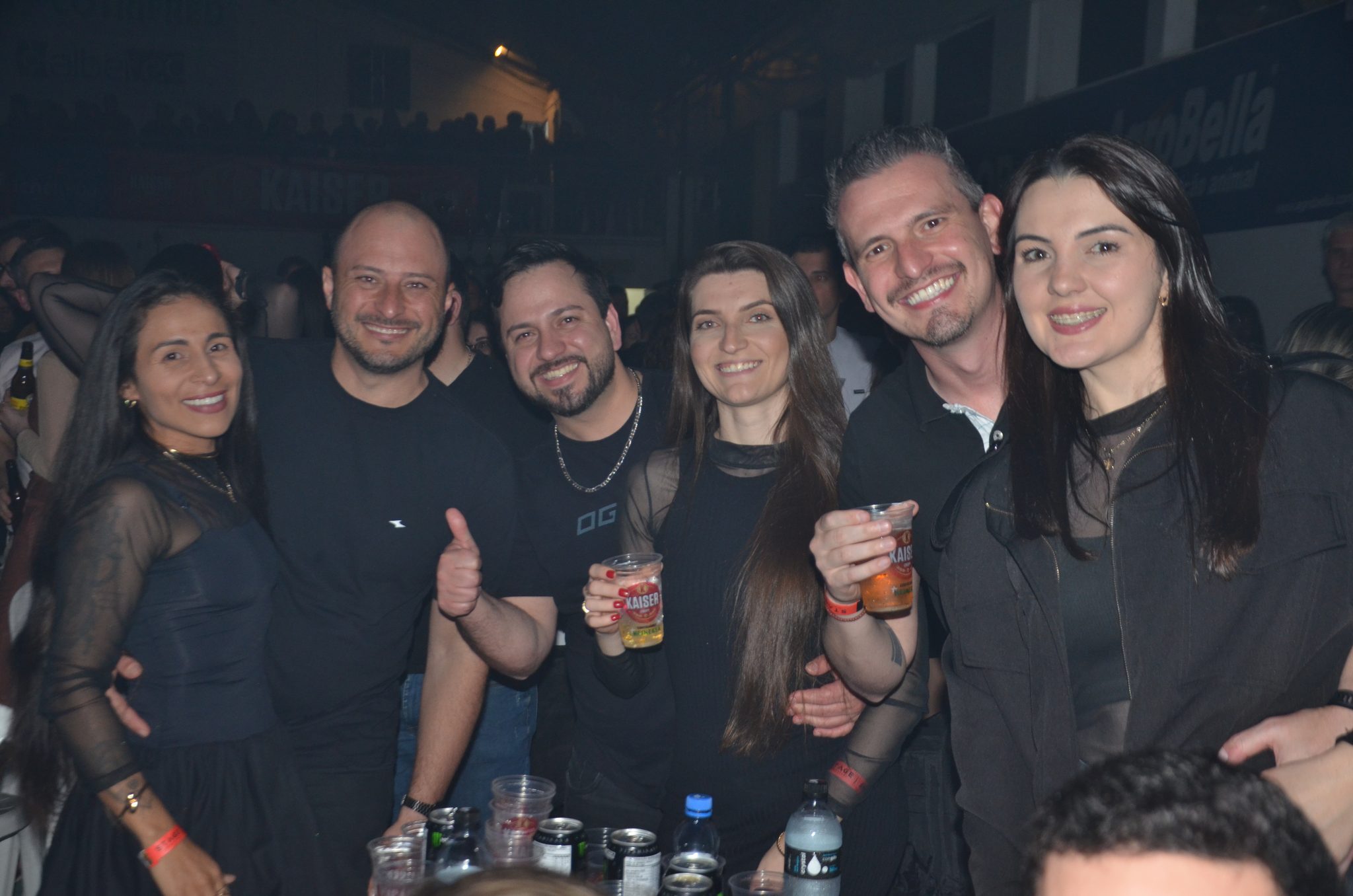 FW- Show Anjos do Hanngar e Reação em Cadeia