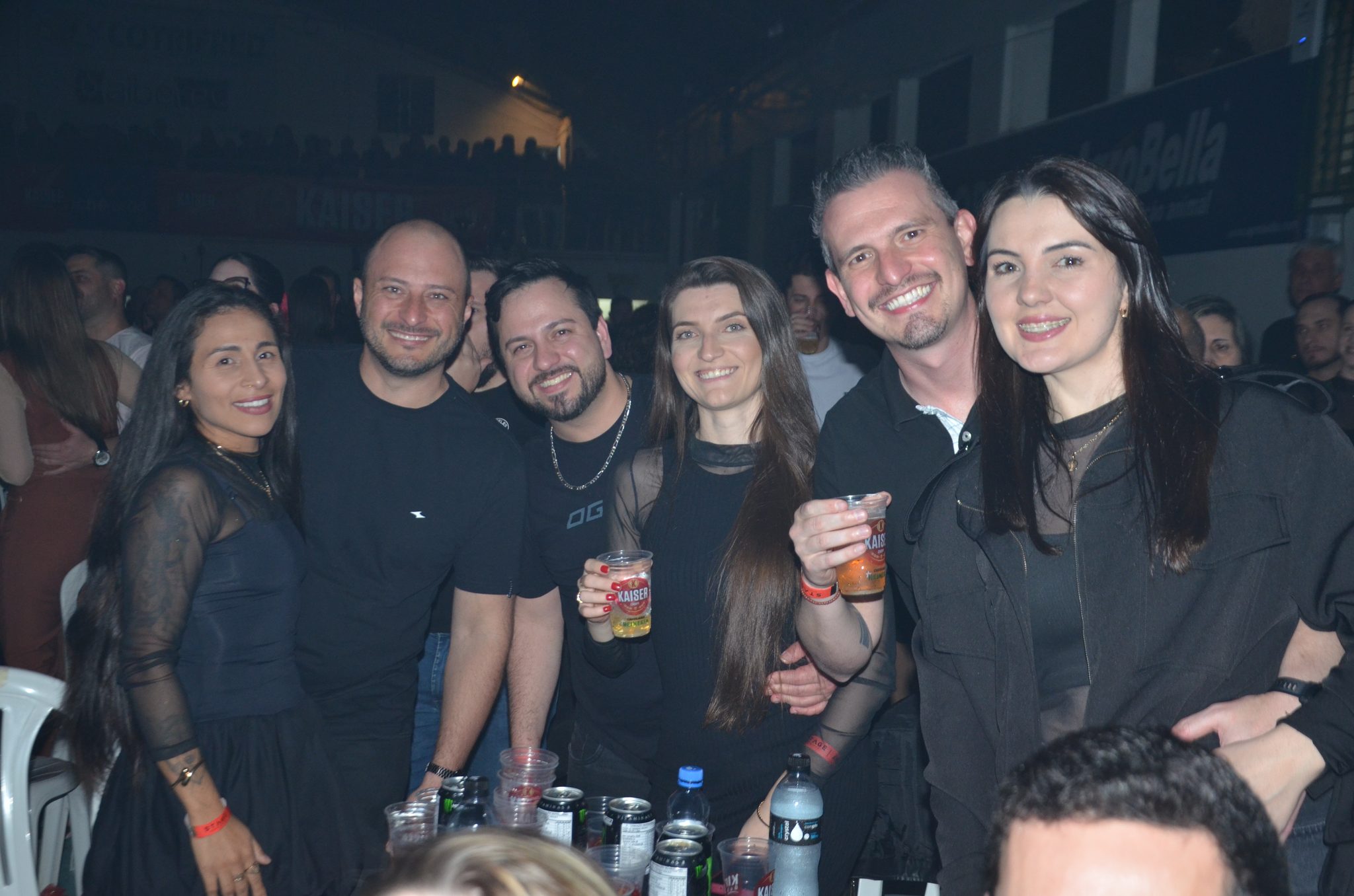 FW- Show Anjos do Hanngar e Reação em Cadeia