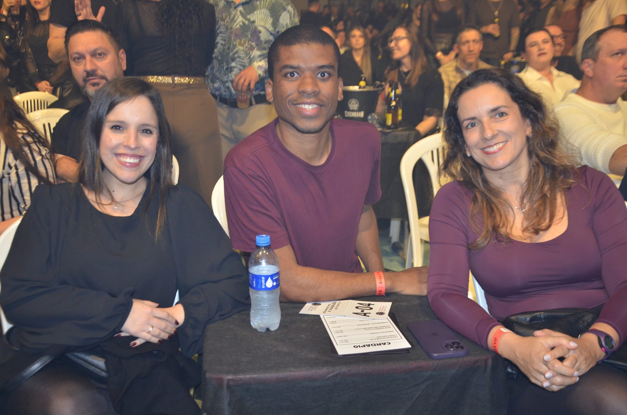 FW- Show Anjos do Hanngar e Reação em Cadeia