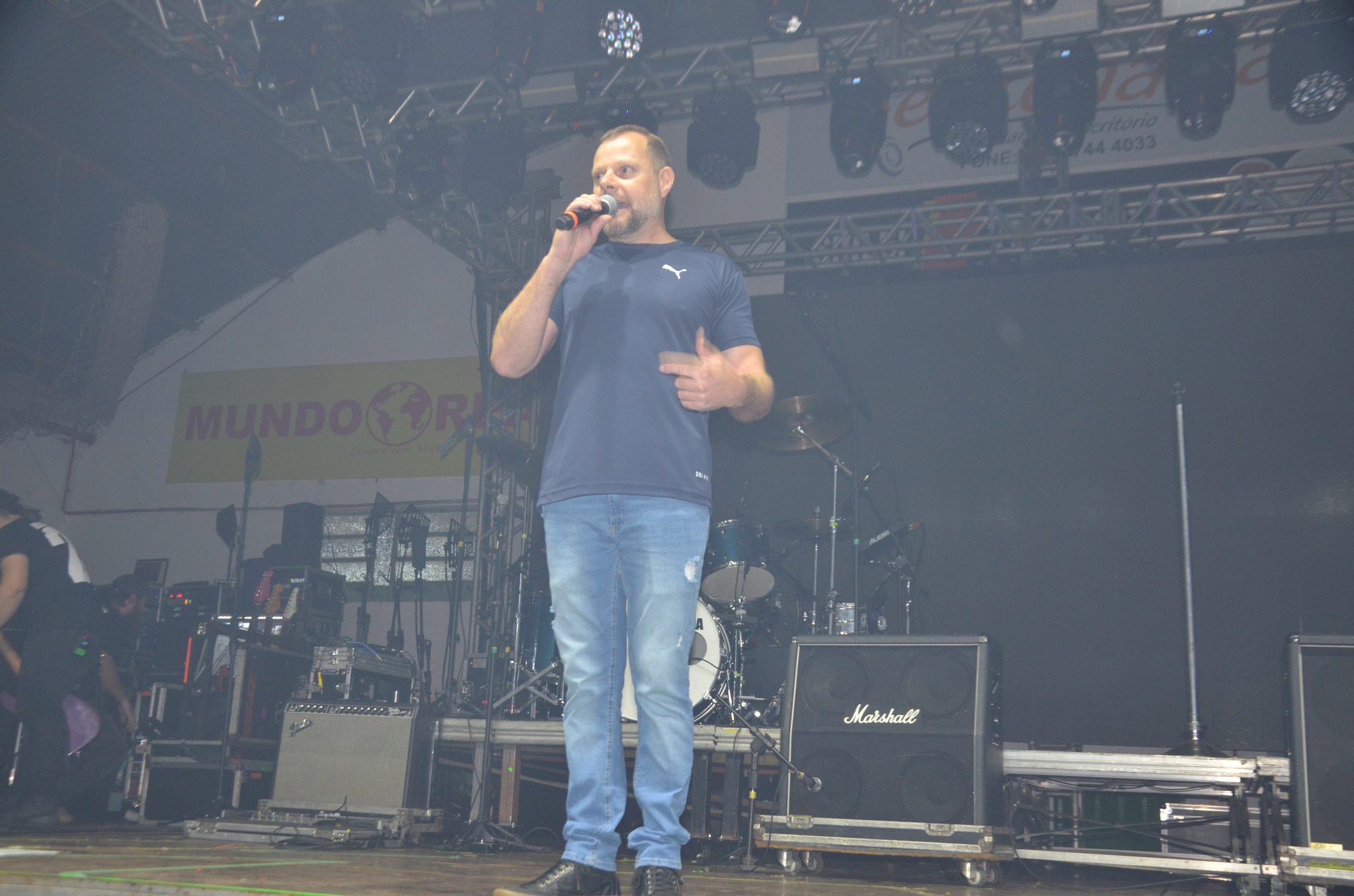 FW- Show Anjos do Hanngar e Reação em Cadeia