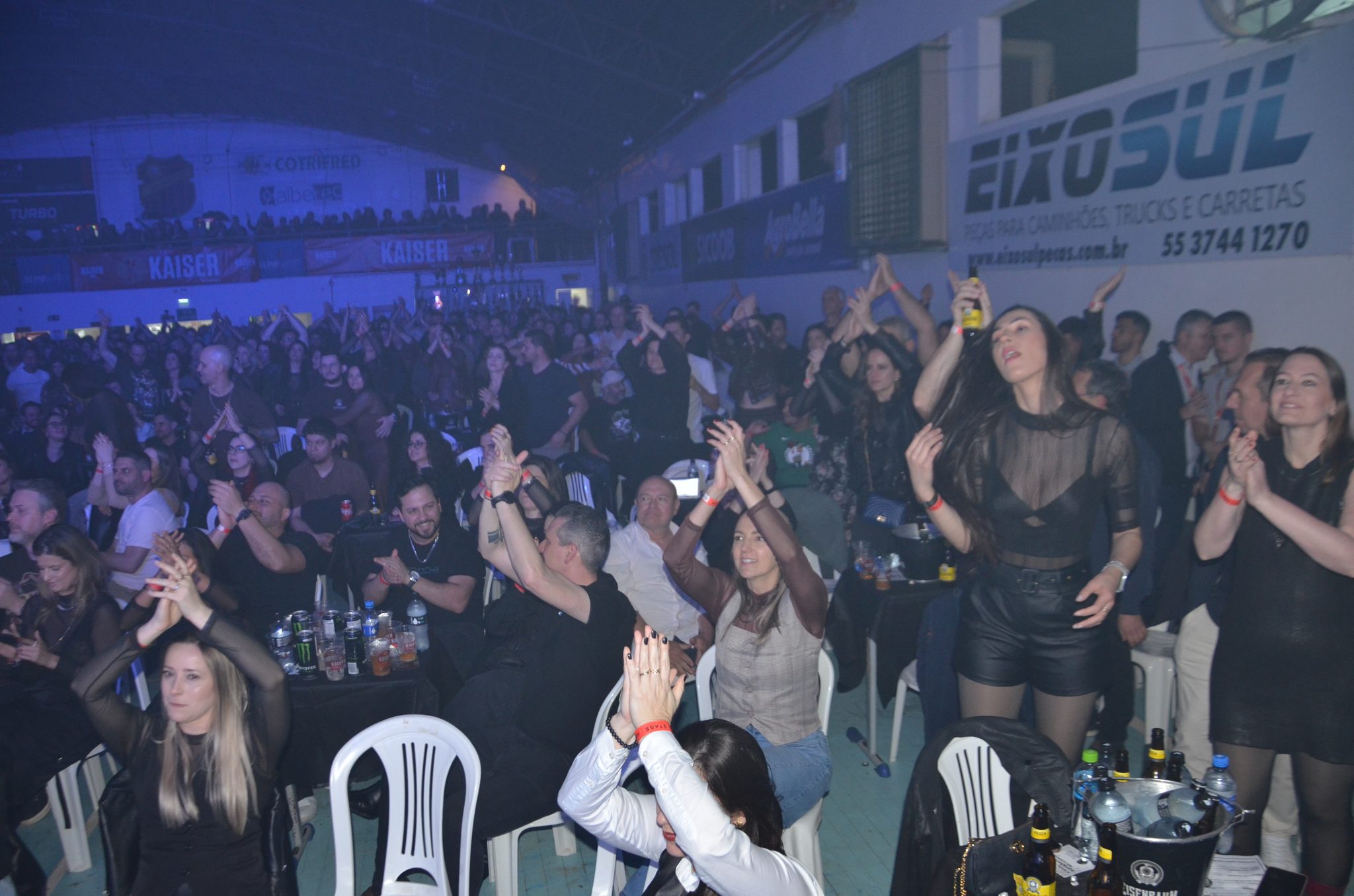 FW- Show Anjos do Hanngar e Reação em Cadeia