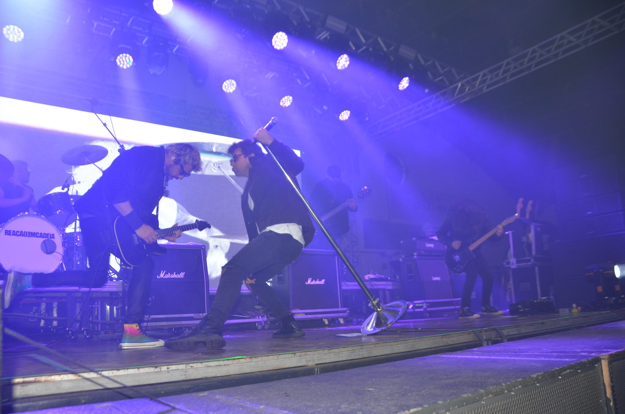 FW- Show Anjos do Hanngar e Reação em Cadeia