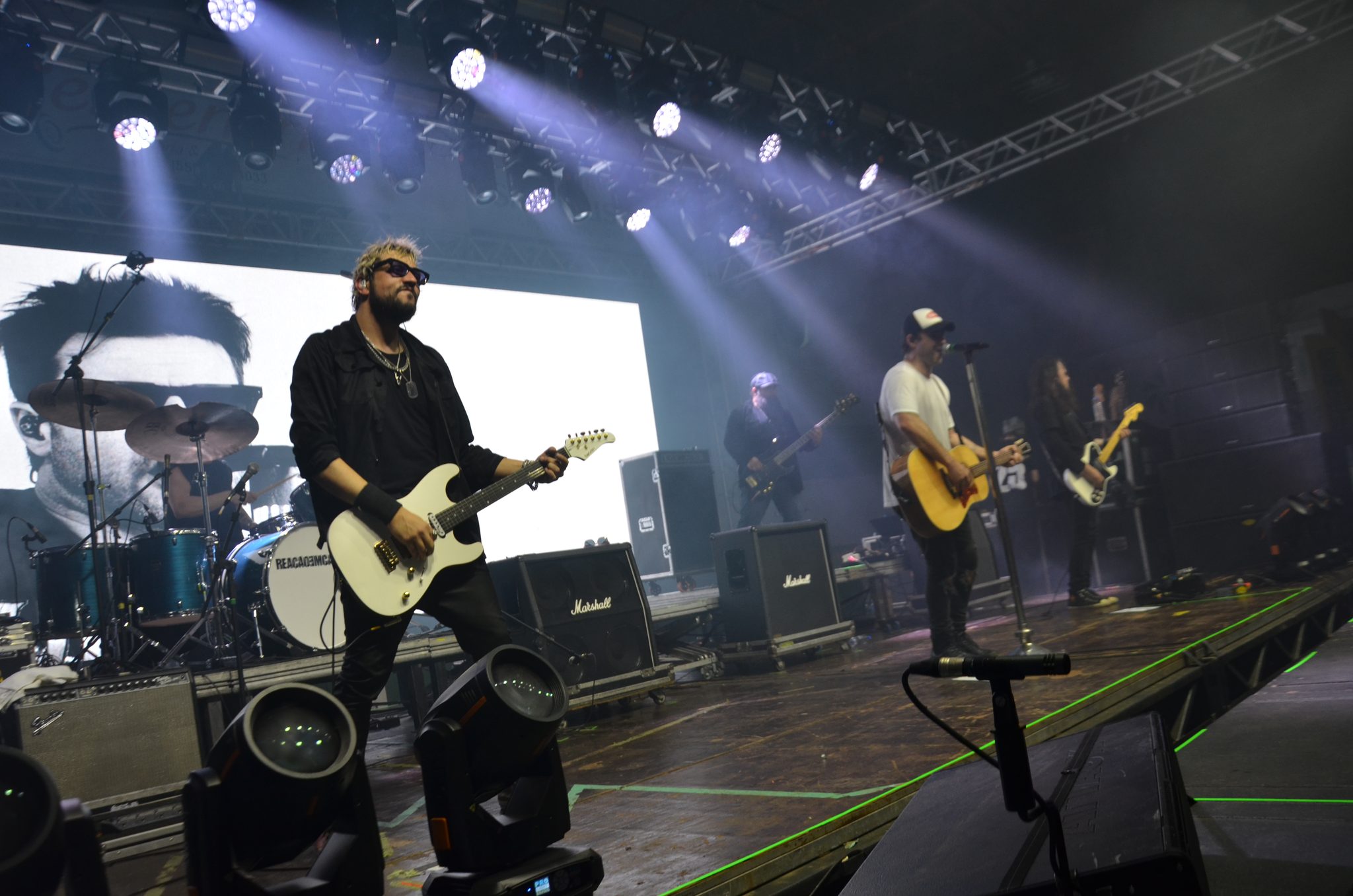 FW- Show Anjos do Hanngar e Reação em Cadeia