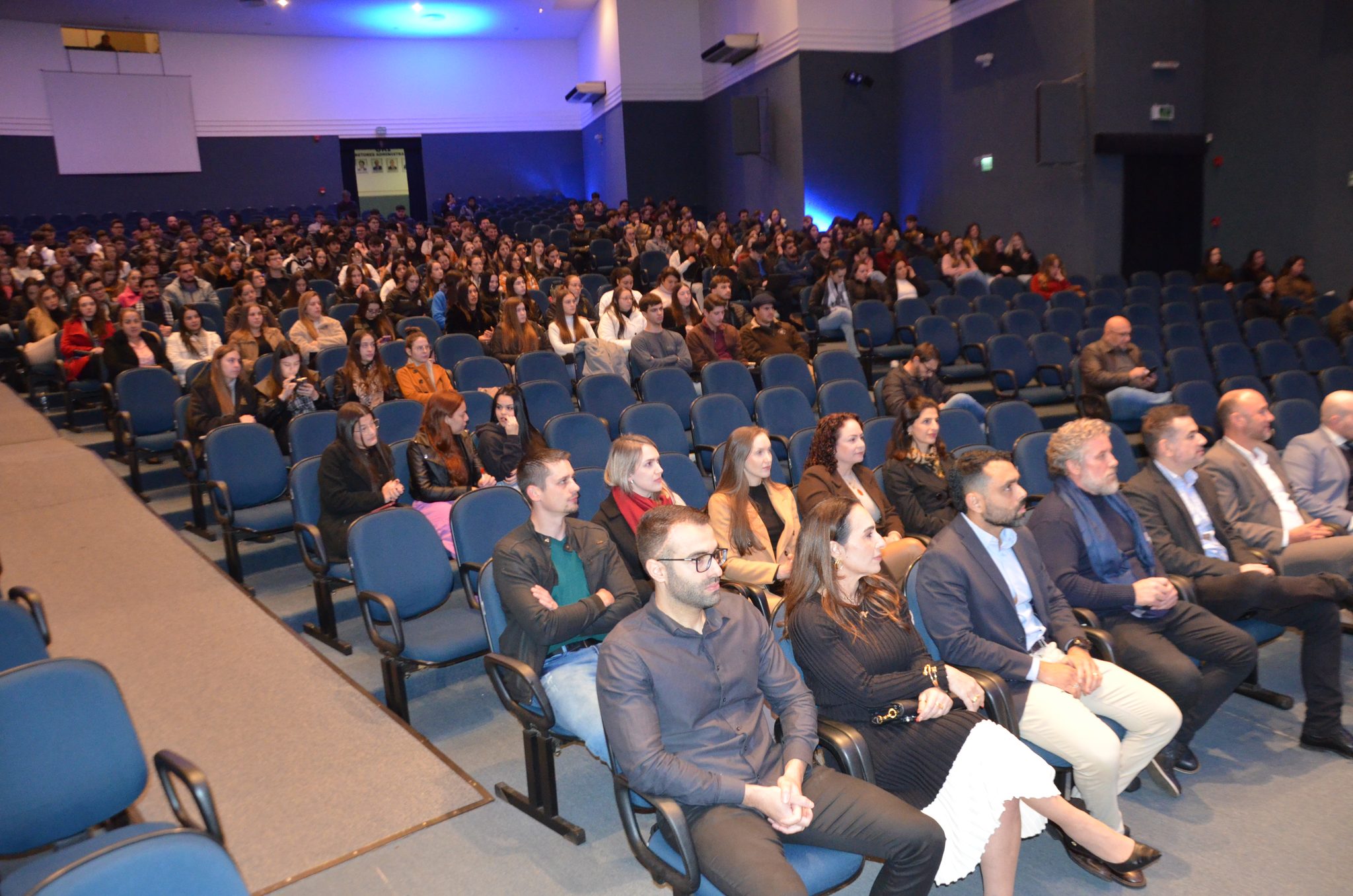FW - 27º Simpósio Jurídico da URI/FW e lançamento do livro do professor Cesar Riboli