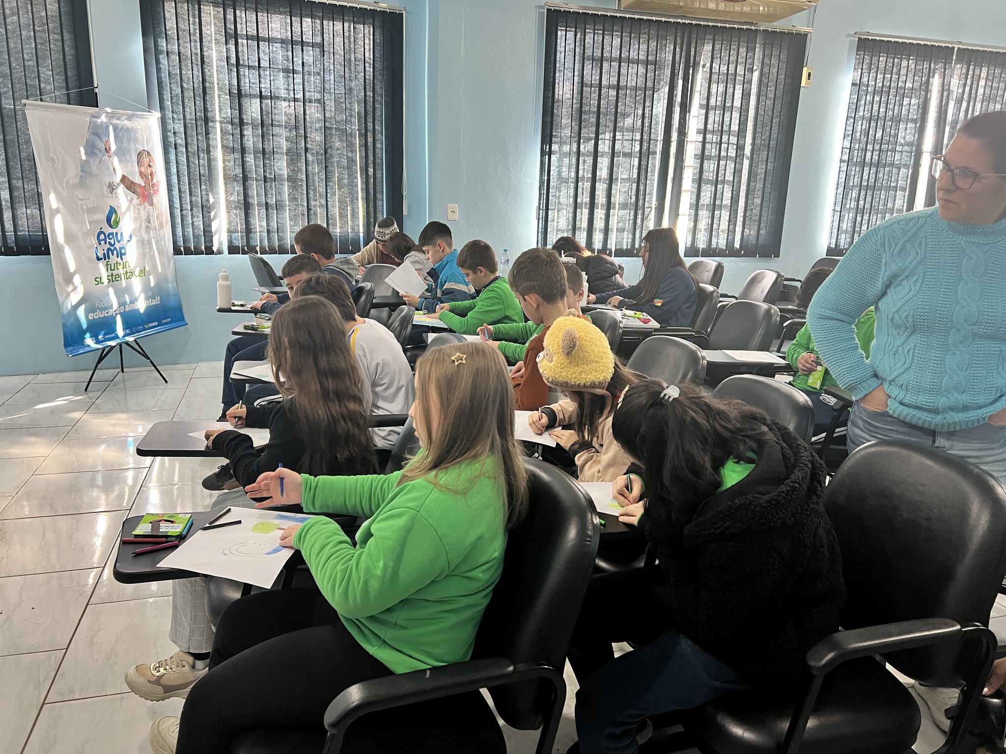 Água Limpa, Futuro Sustentável: Instituto Estadual de Educação Visconde de Taunay