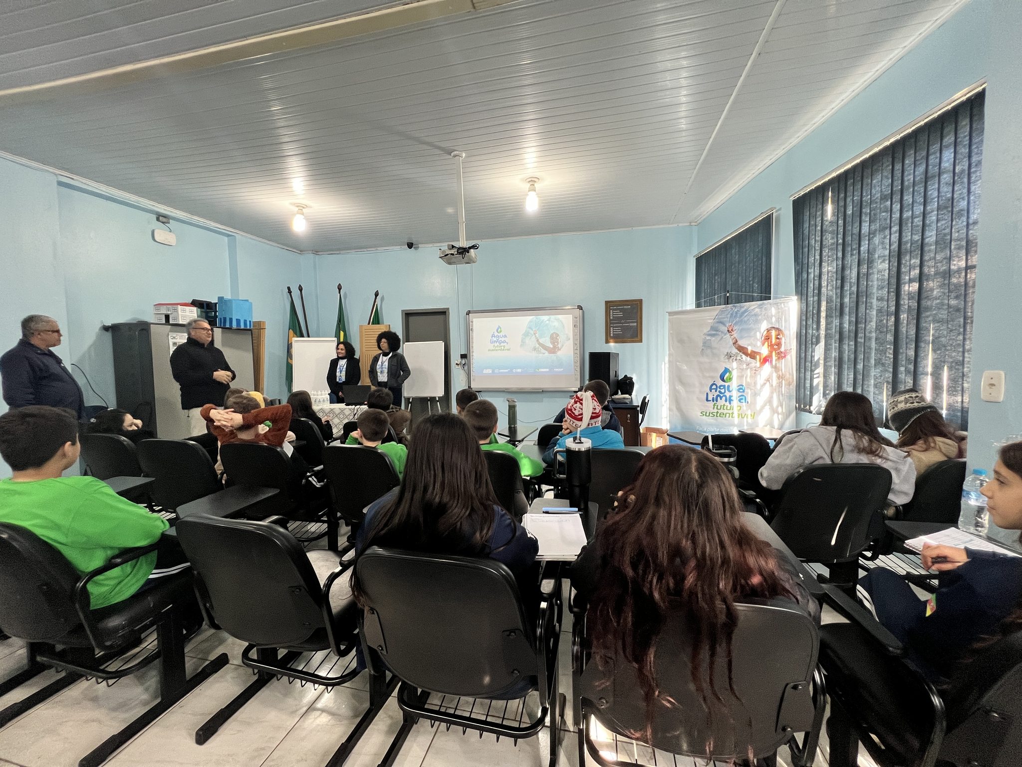 Água Limpa, Futuro Sustentável: Instituto Estadual de Educação Visconde de Taunay