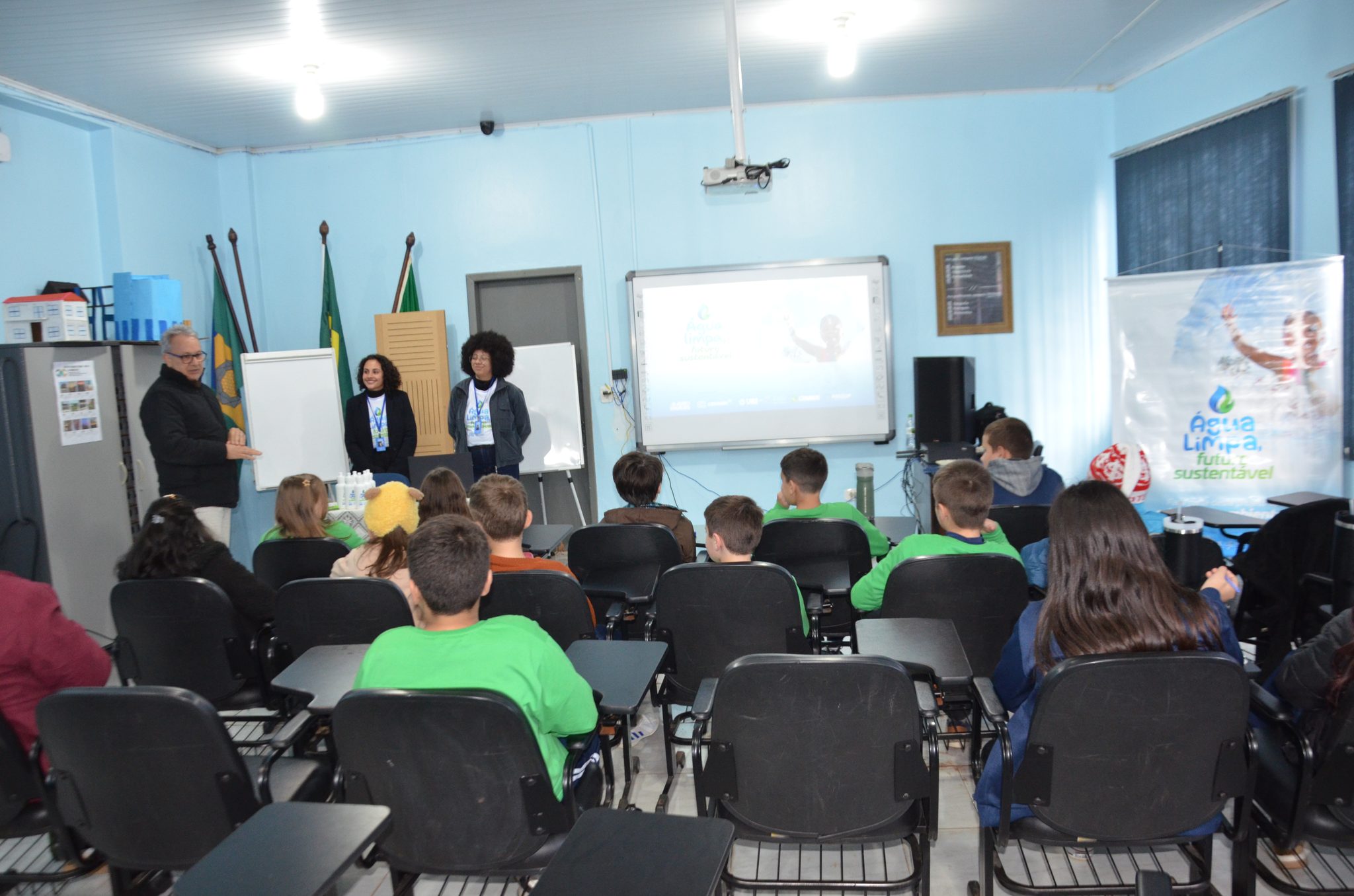 Água Limpa, Futuro Sustentável: Instituto Estadual de Educação Visconde de Taunay