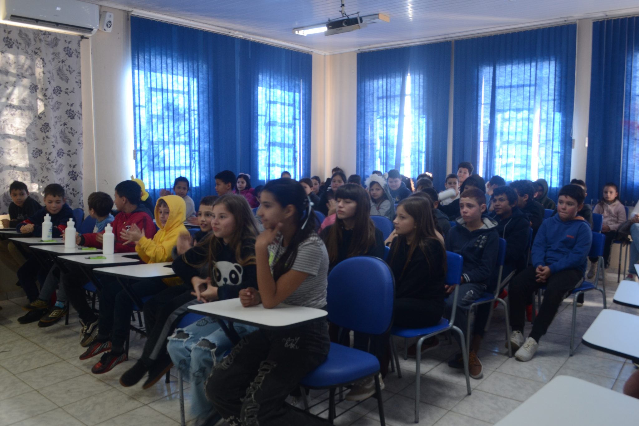 FW - Água Limpa, Futuro Sustentável: Escola Municipal de Ensino Fundamental Irma Odila Lehnen