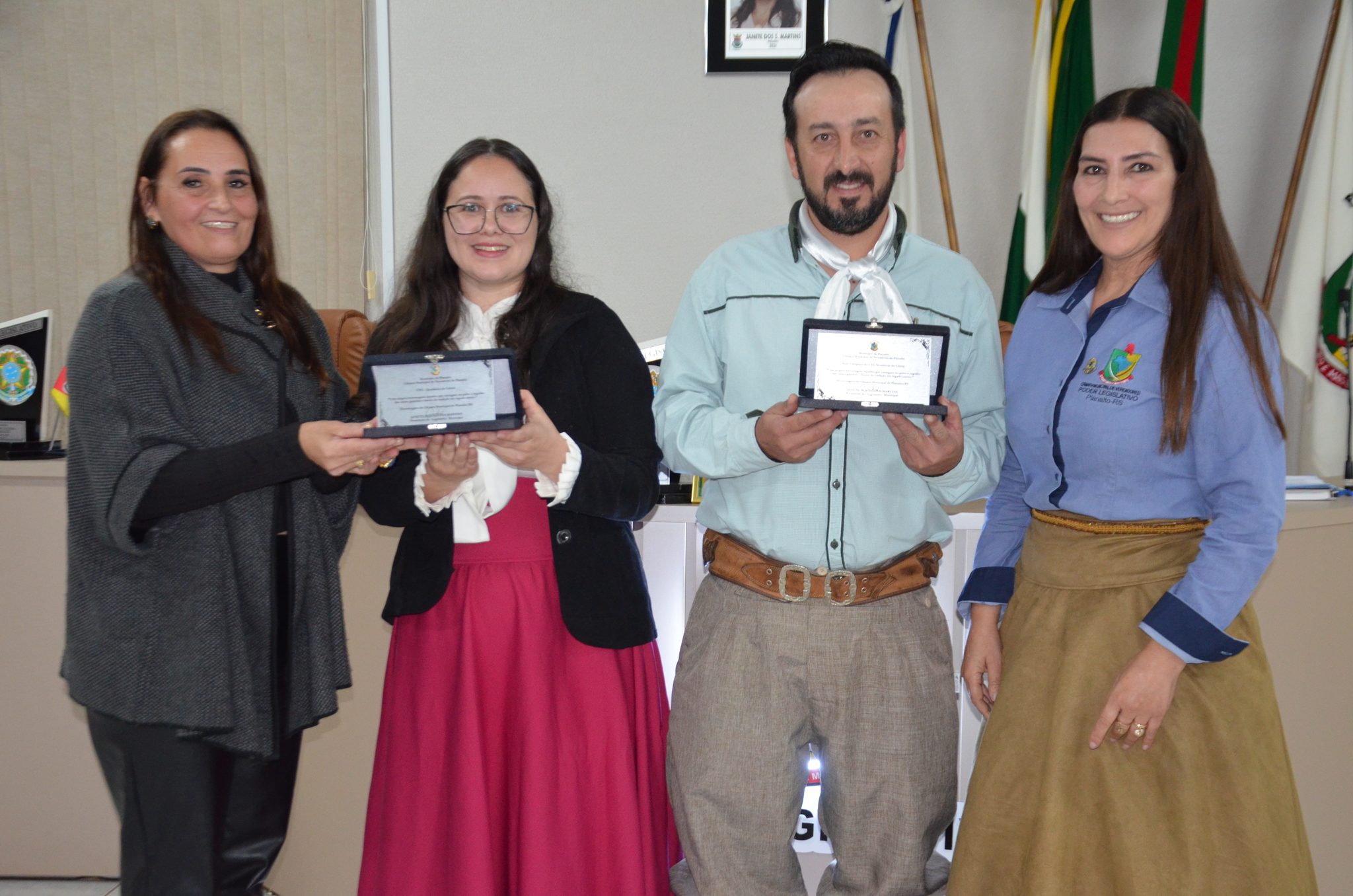Planalto -Moção de Aplausos ao CTG Querência do Cristal