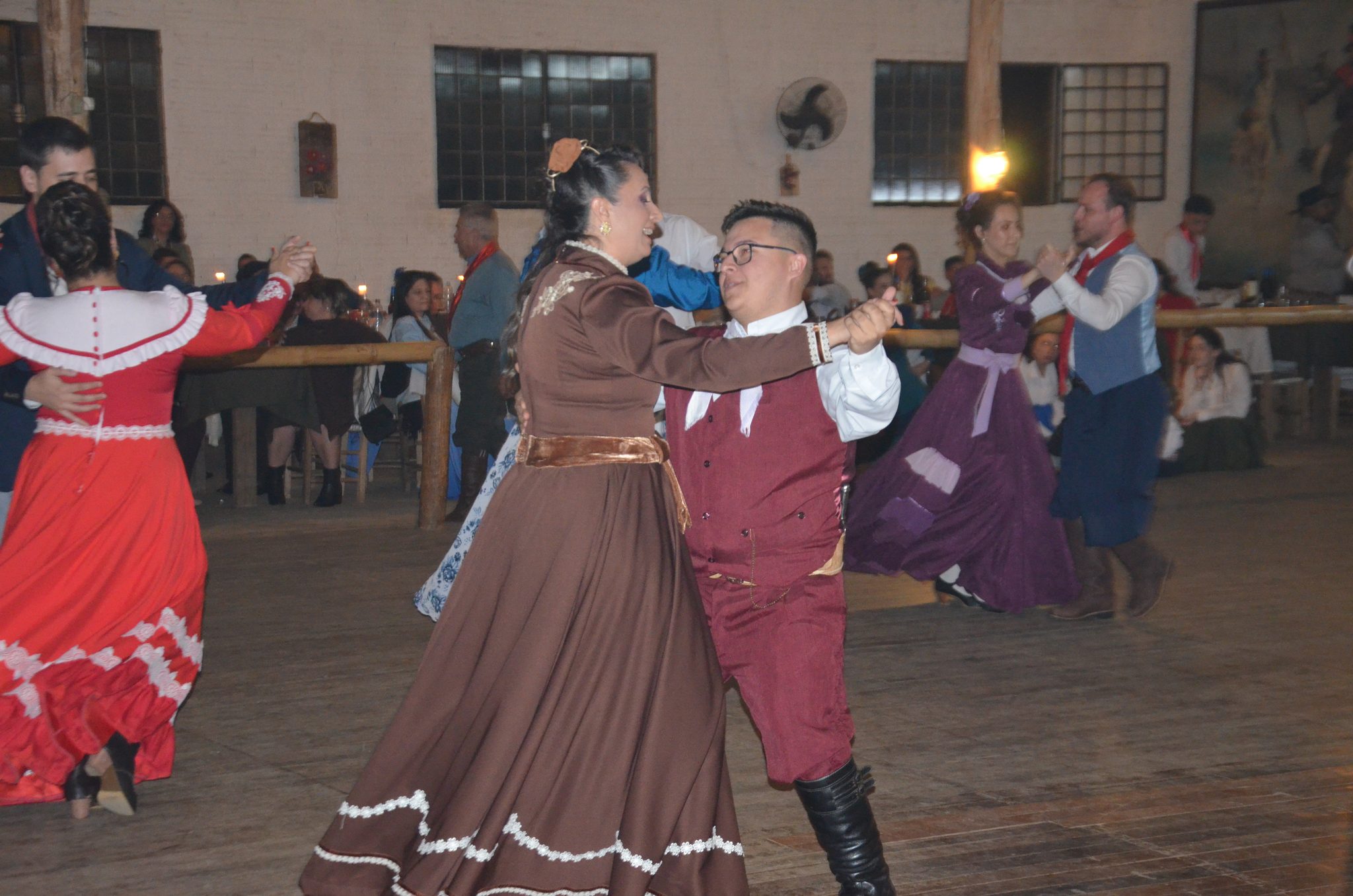 Baile à Moda Antiga - CTG Querência da Serra - Seberi