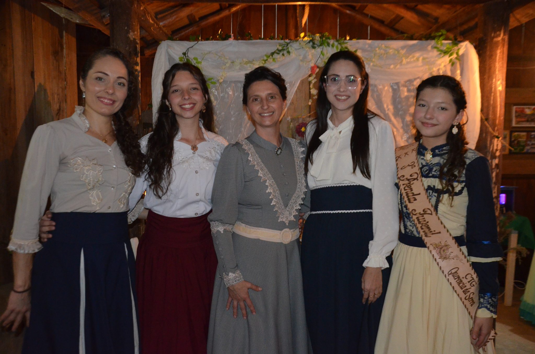 Baile à Moda Antiga - CTG Querência da Serra - Seberi
