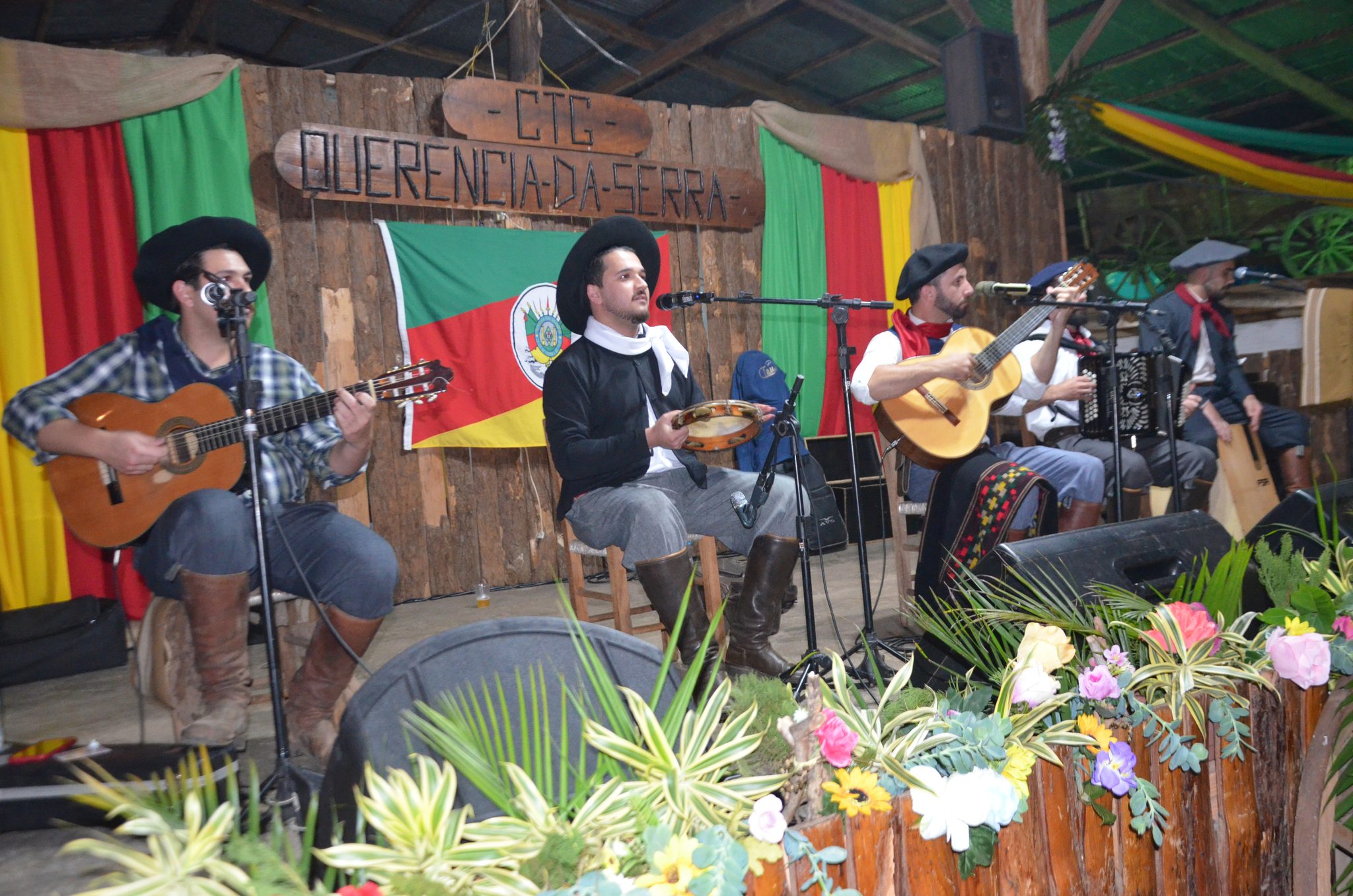 Baile à Moda Antiga - CTG Querência da Serra - Seberi