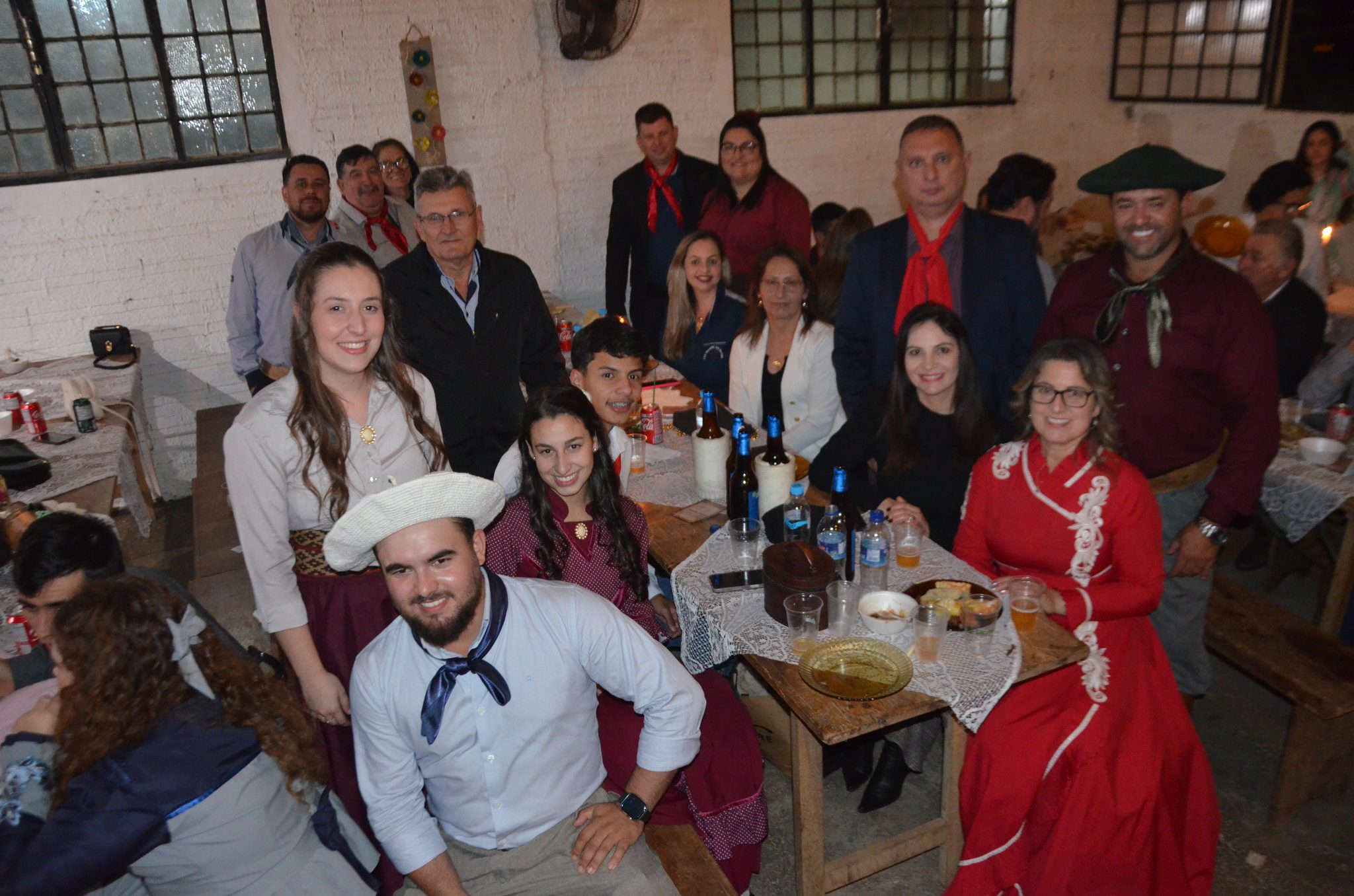 Baile à Moda Antiga - CTG Querência da Serra - Seberi