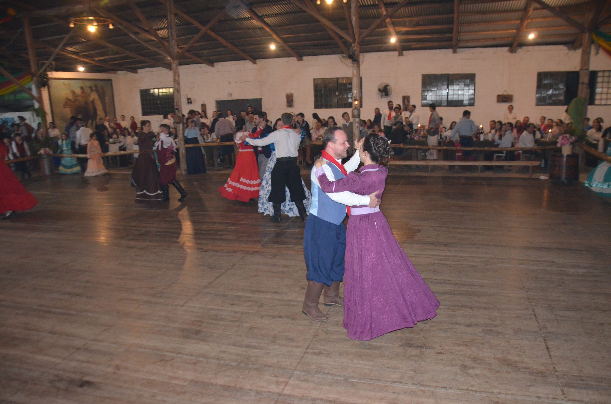 Baile à Moda Antiga - CTG Querência da Serra - Seberi