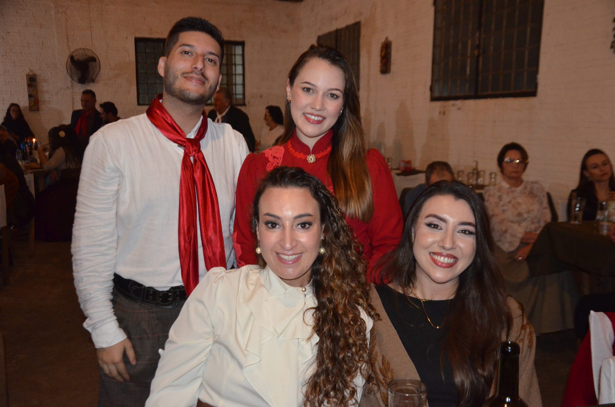 Baile à Moda Antiga - CTG Querência da Serra - Seberi