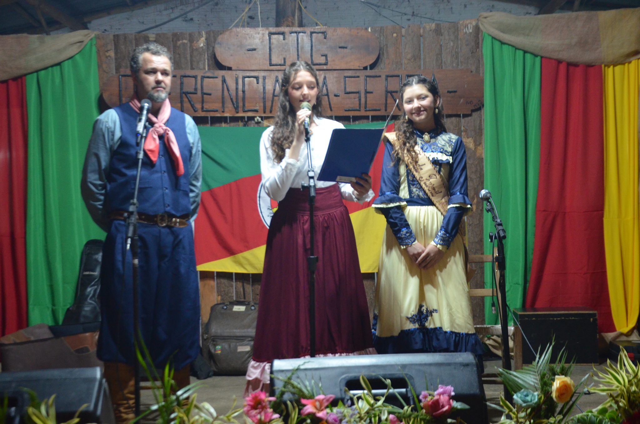 Baile à Moda Antiga - CTG Querência da Serra - Seberi