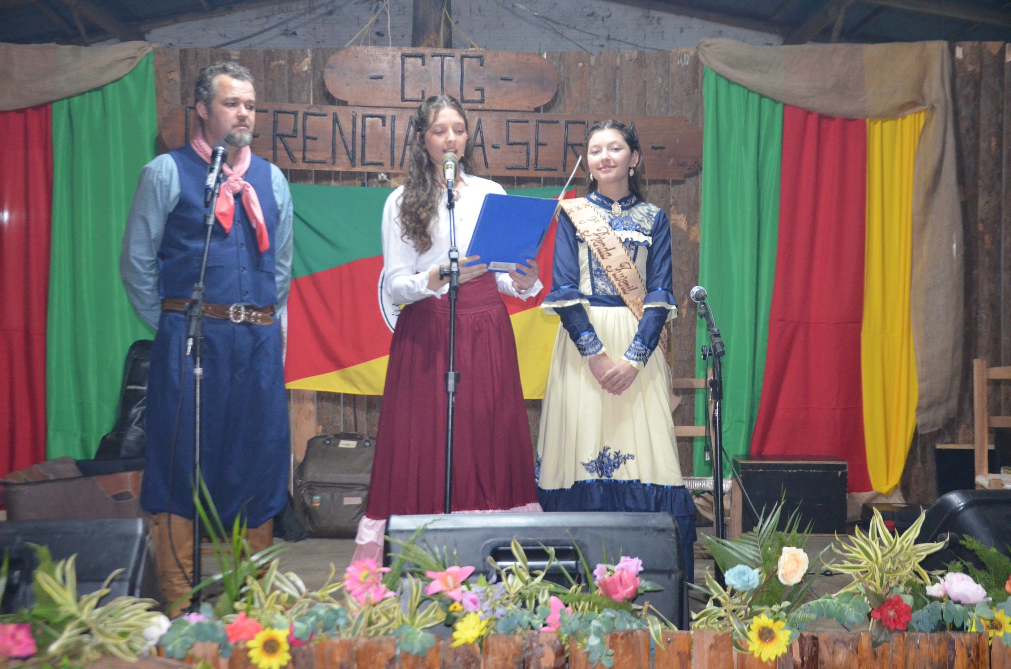 Baile à Moda Antiga - CTG Querência da Serra - Seberi