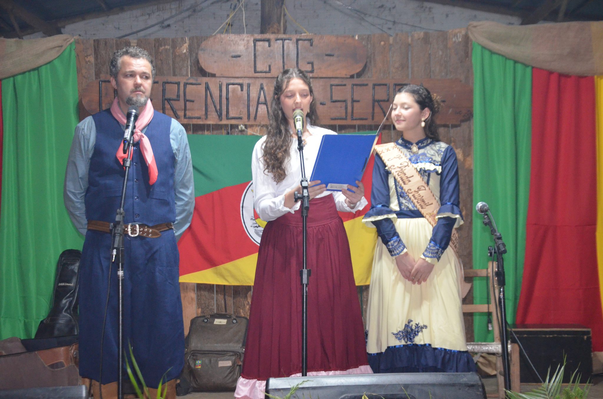 Baile à Moda Antiga - CTG Querência da Serra - Seberi