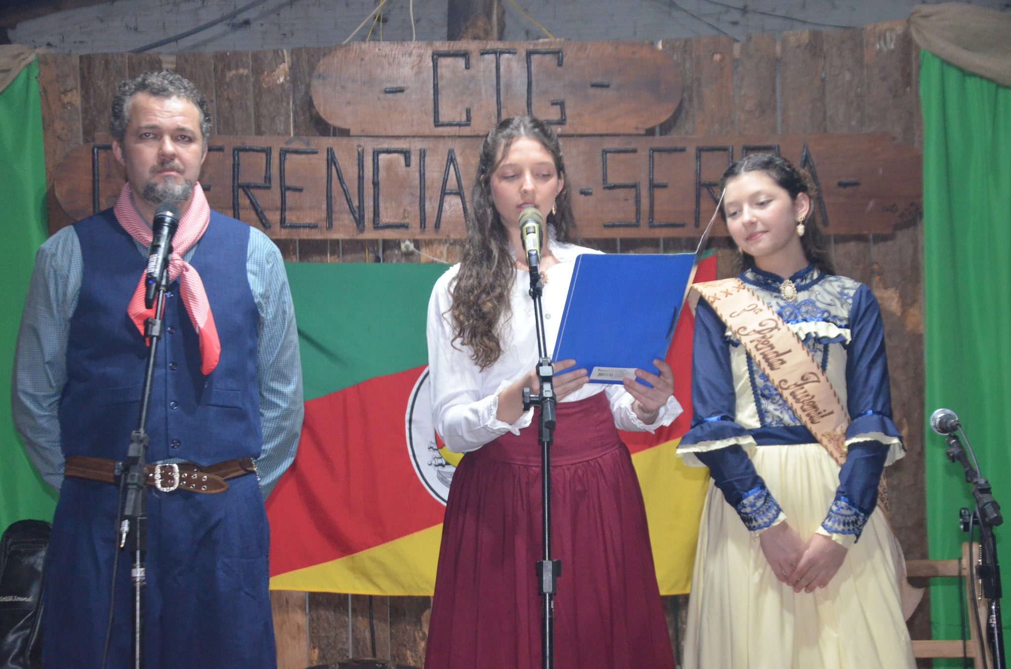 Baile à Moda Antiga - CTG Querência da Serra - Seberi