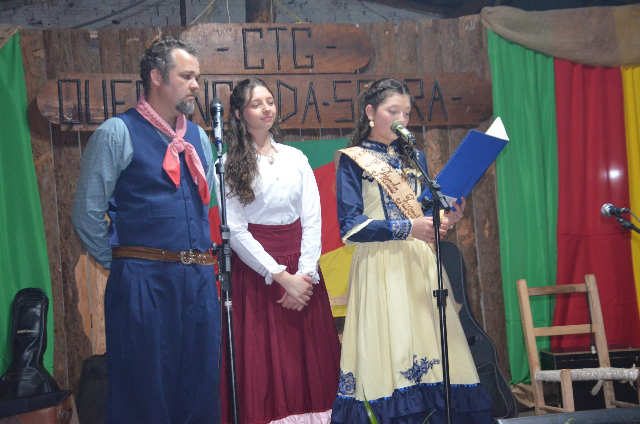 Baile à Moda Antiga - CTG Querência da Serra - Seberi