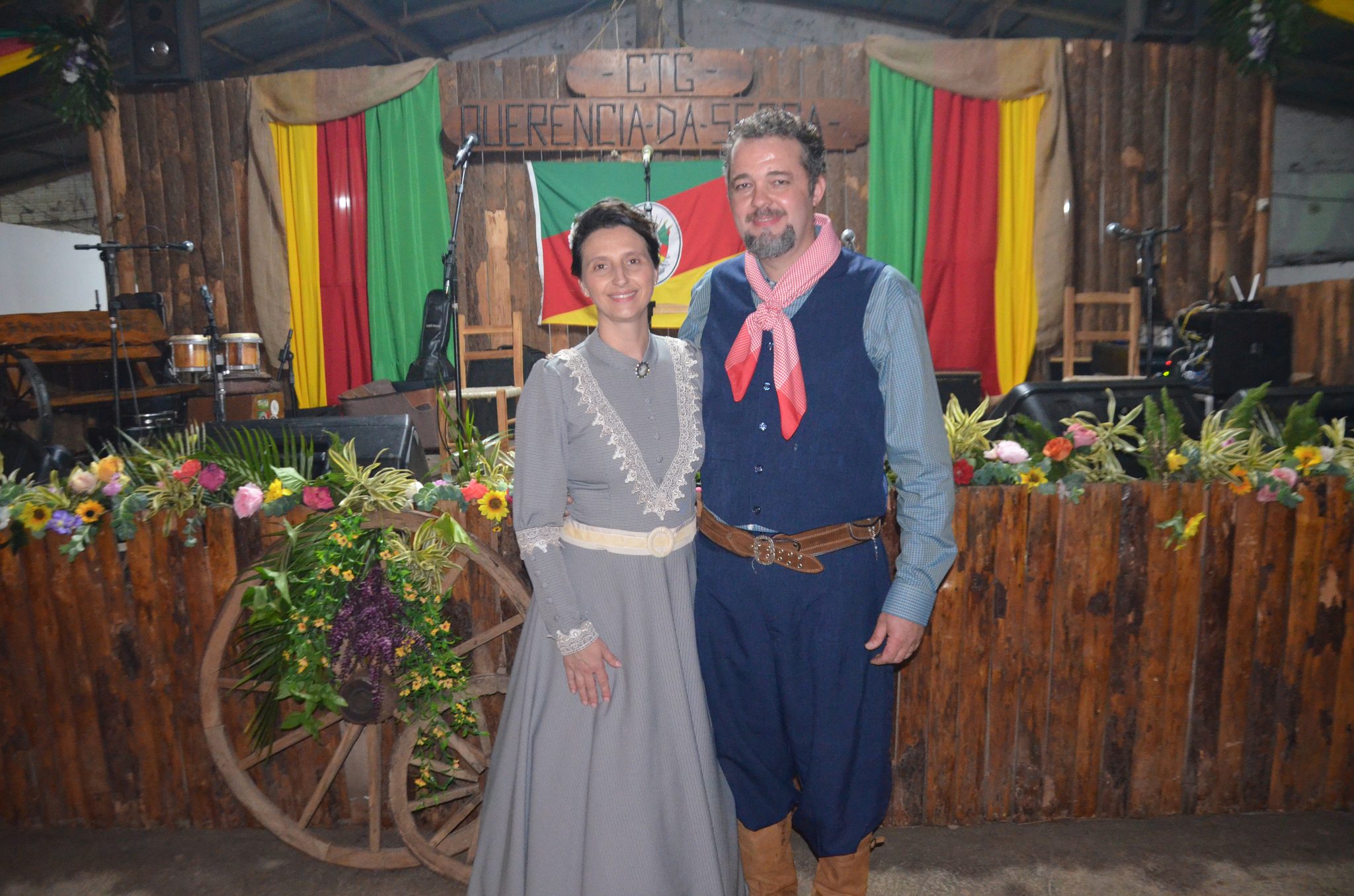 Baile à Moda Antiga - CTG Querência da Serra - Seberi