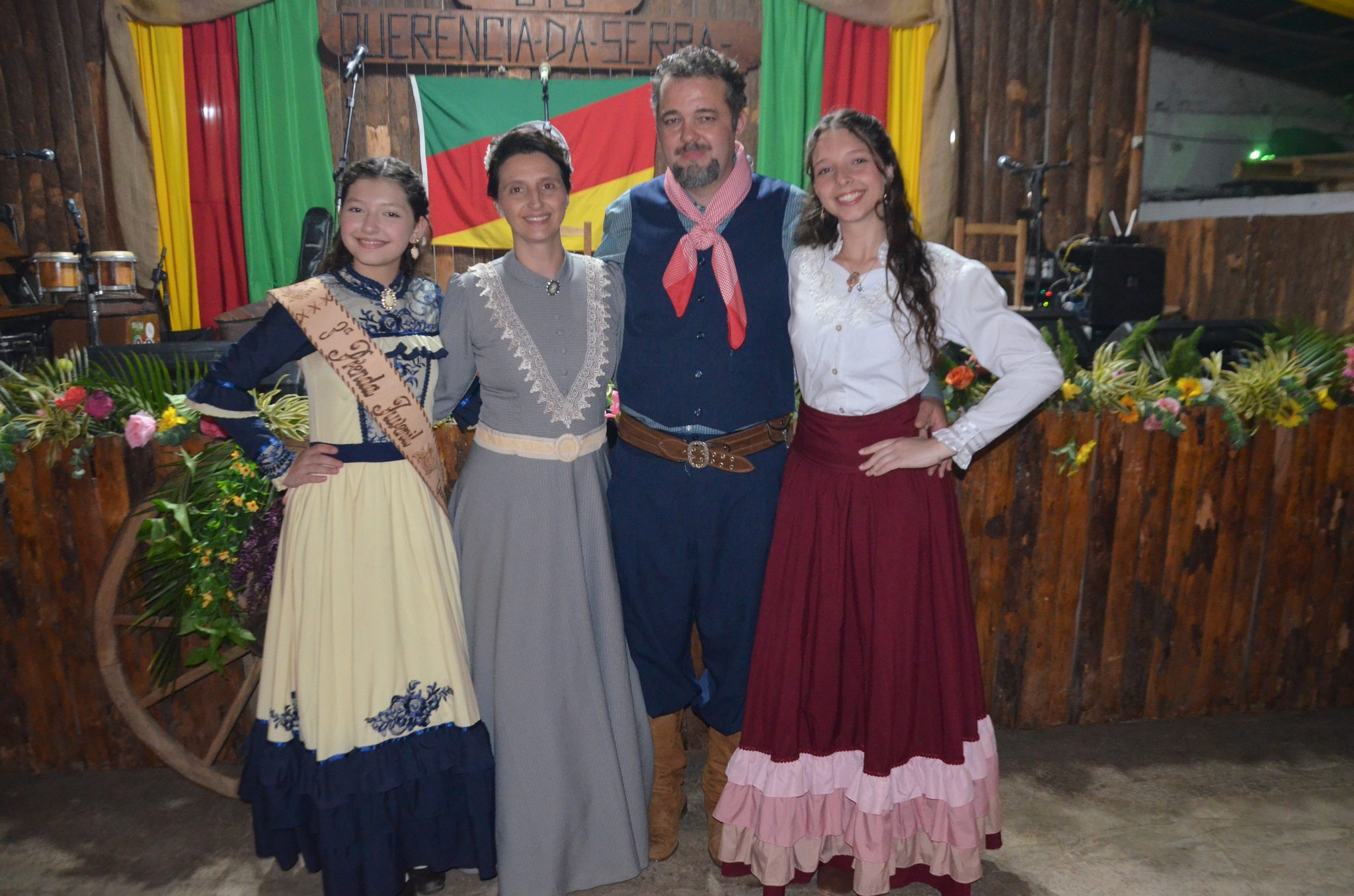 Baile à Moda Antiga - CTG Querência da Serra - Seberi
