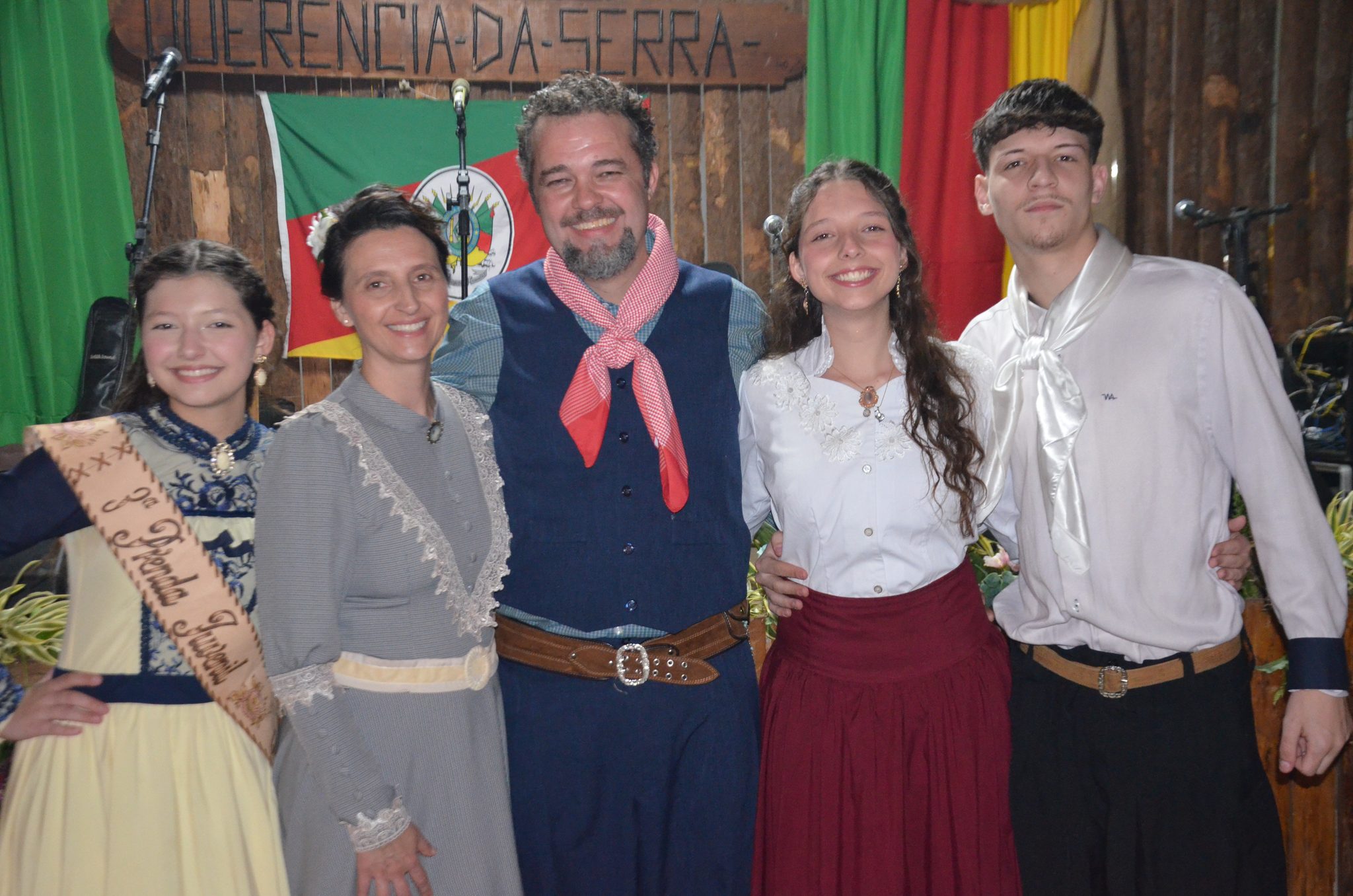 Baile à Moda Antiga - CTG Querência da Serra - Seberi
