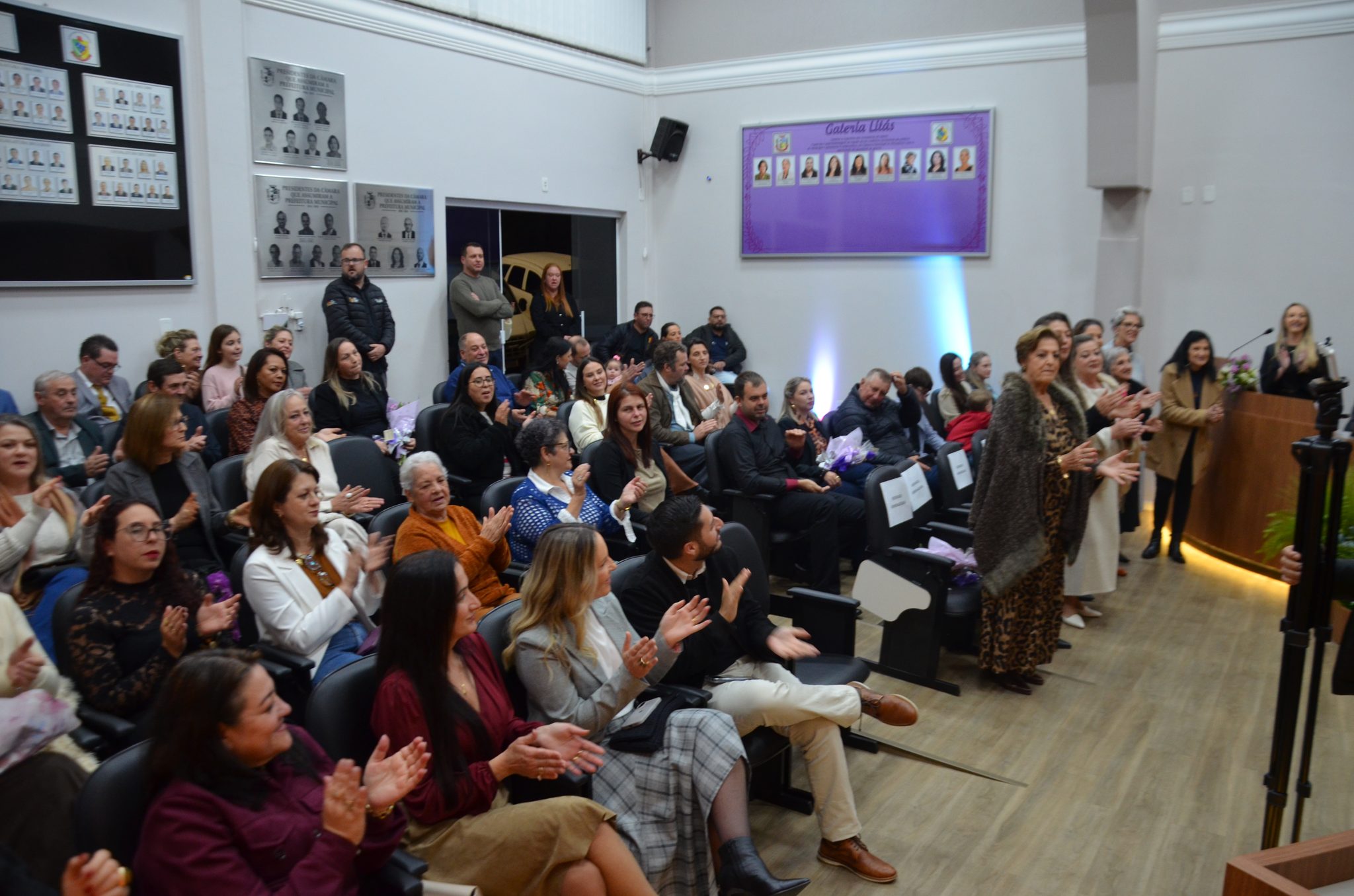 Seberi - Inauguração da Galeria Lilás Câmara