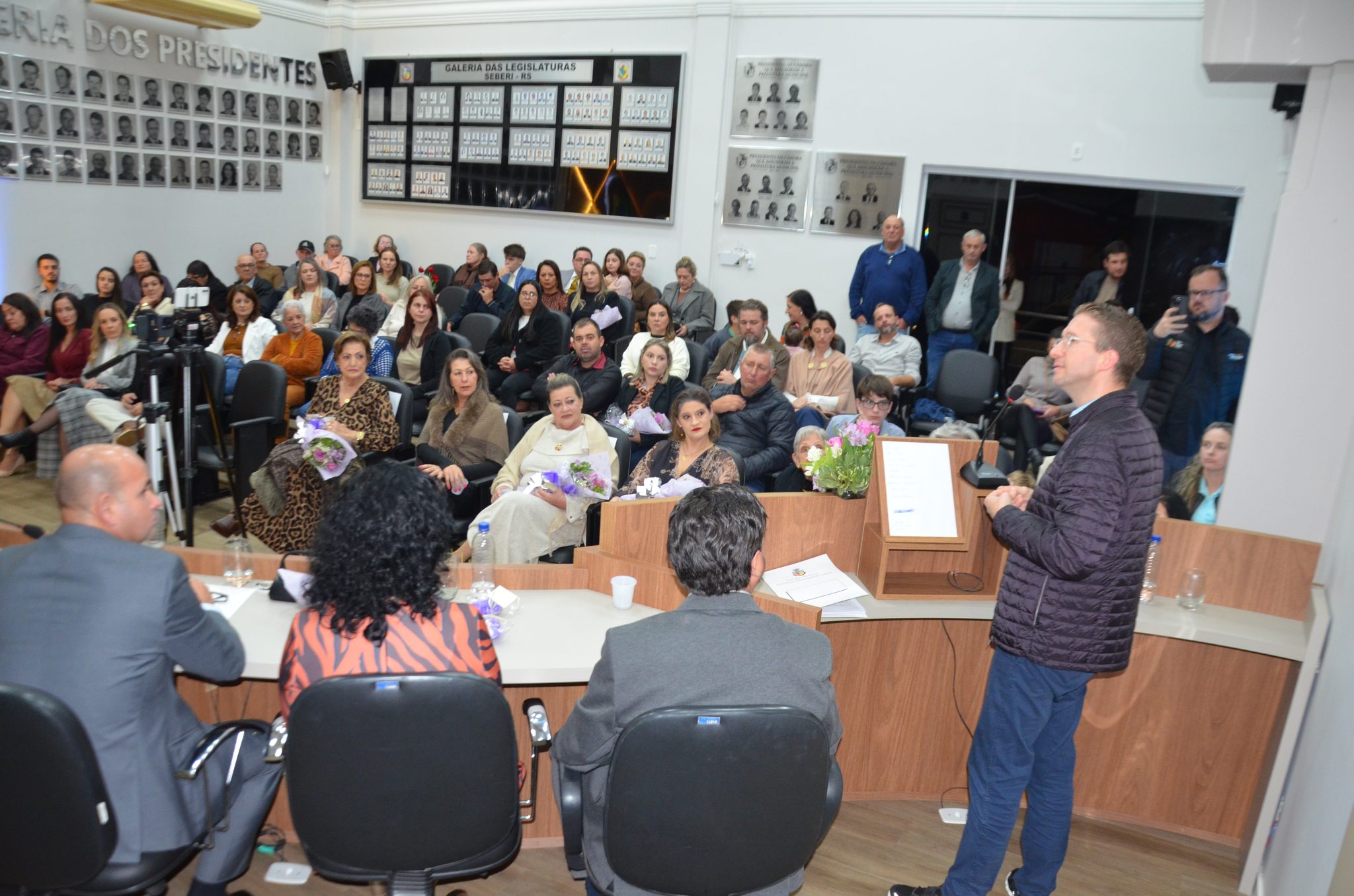 Seberi - Inauguração da Galeria Lilás Câmara
