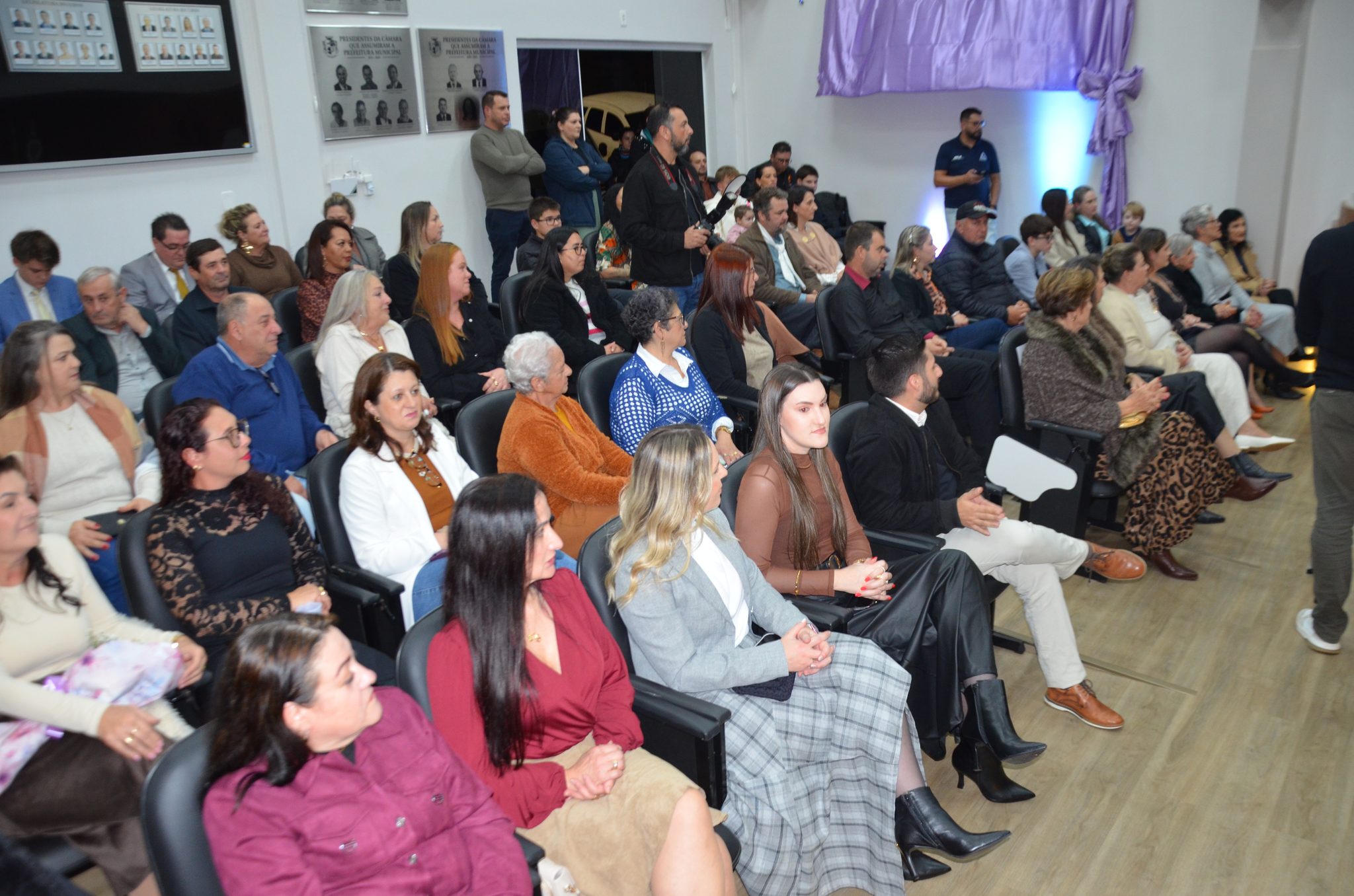 Seberi - Inauguração da Galeria Lilás Câmara