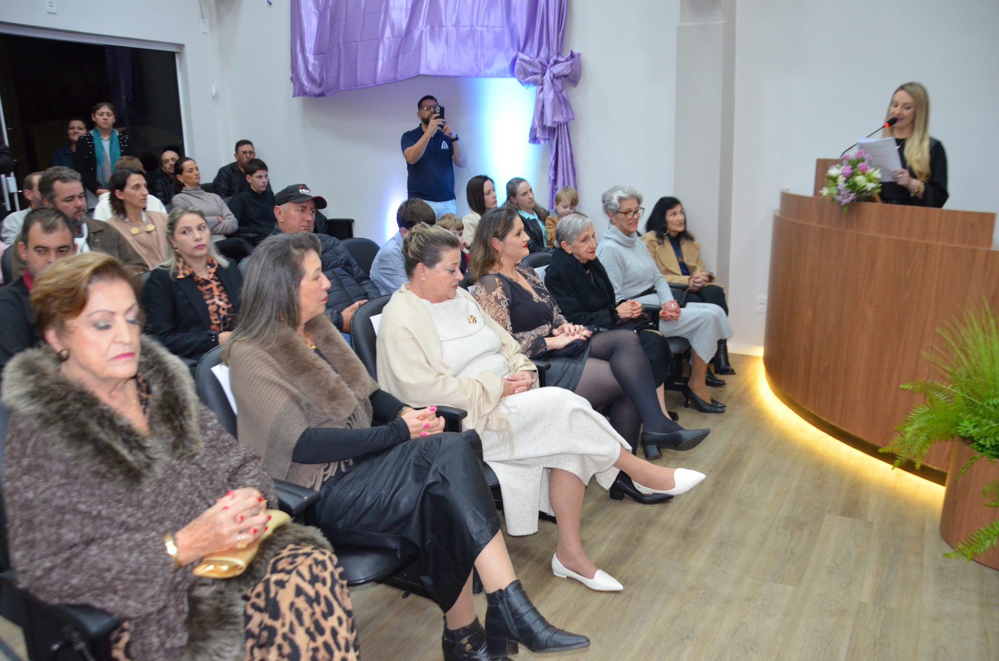 Seberi - Inauguração da Galeria Lilás Câmara