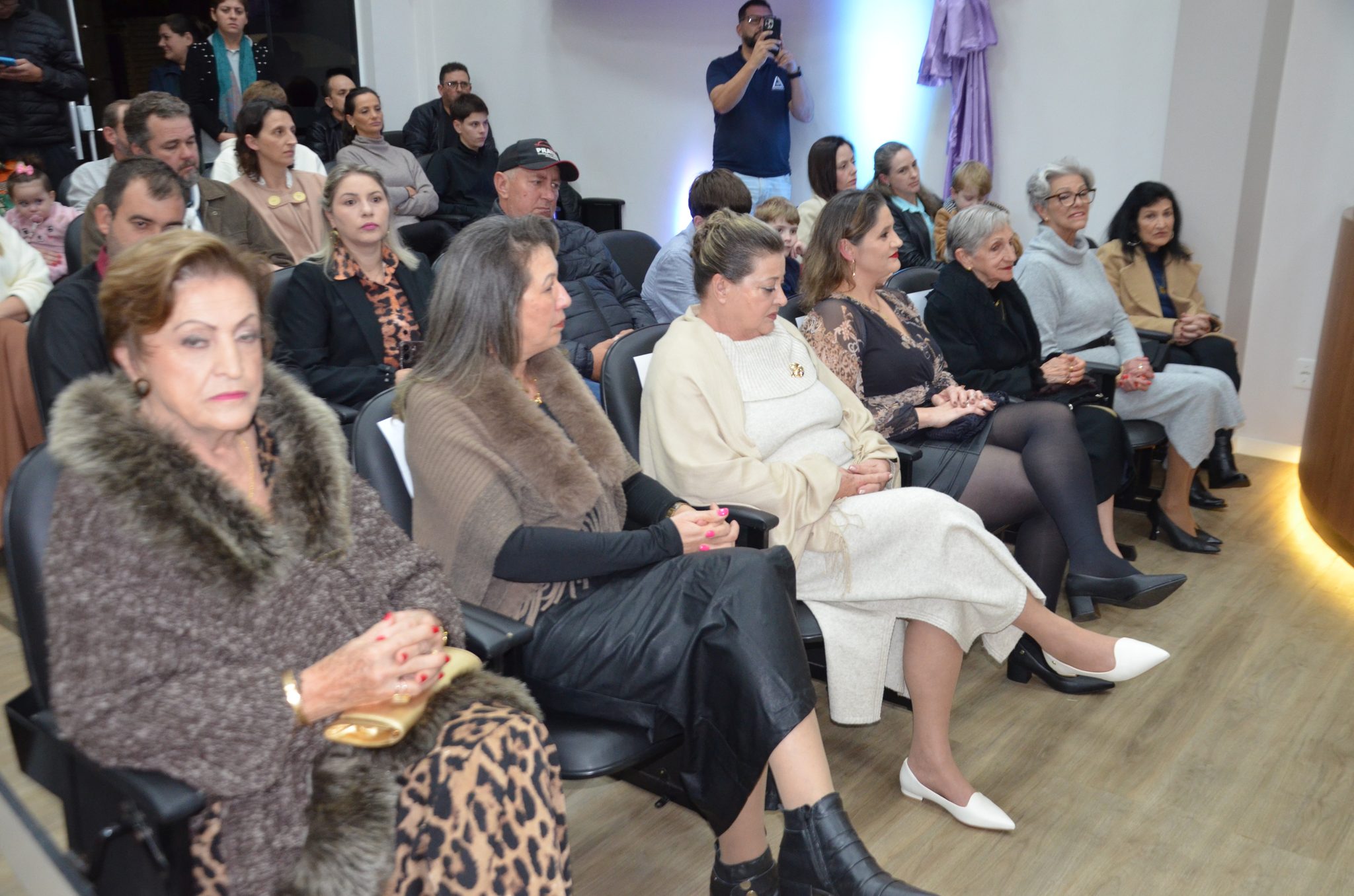 Seberi - Inauguração da Galeria Lilás Câmara