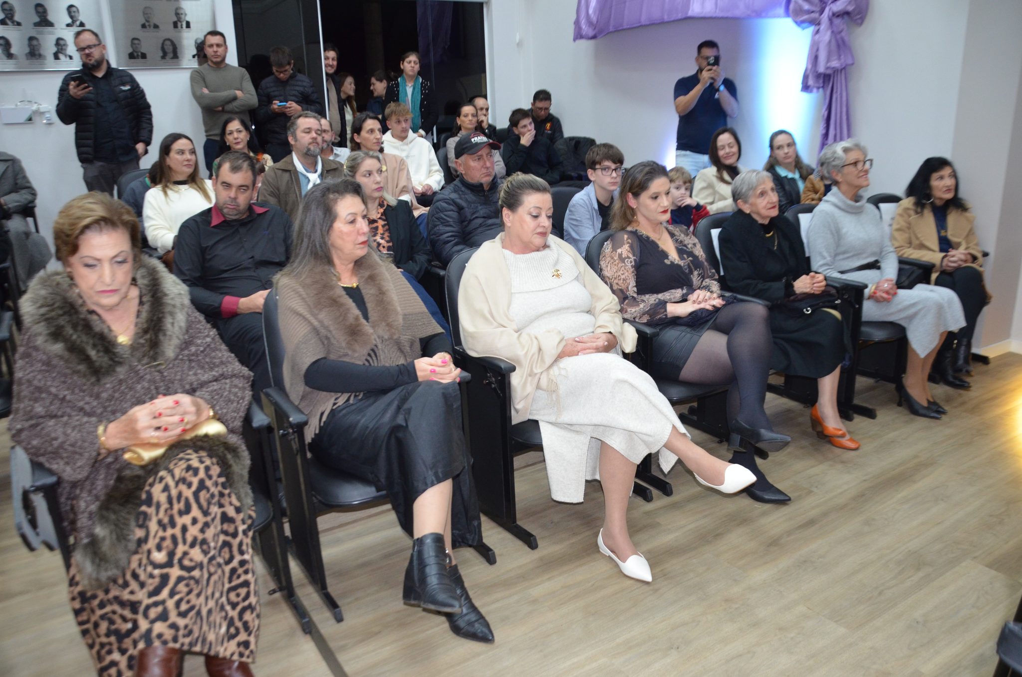 Seberi - Inauguração da Galeria Lilás Câmara