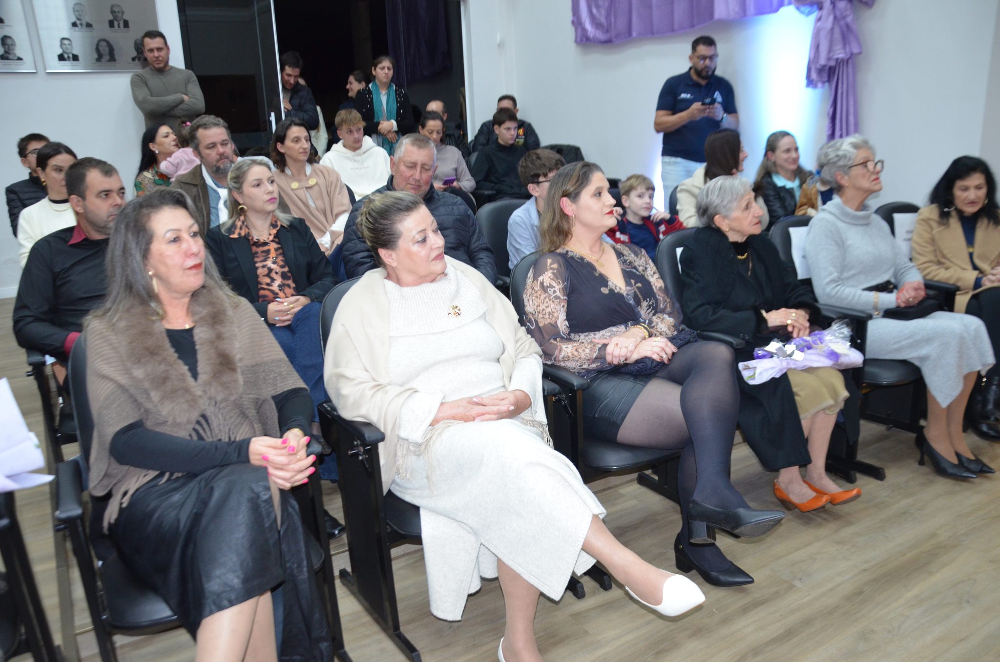 Seberi - Inauguração da Galeria Lilás Câmara