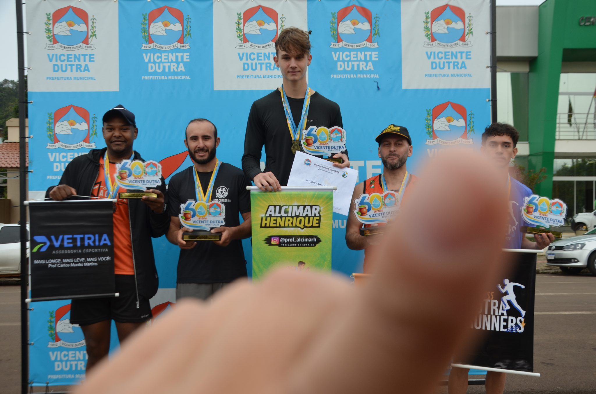Vicente Dutra - Rústica de Aniversário