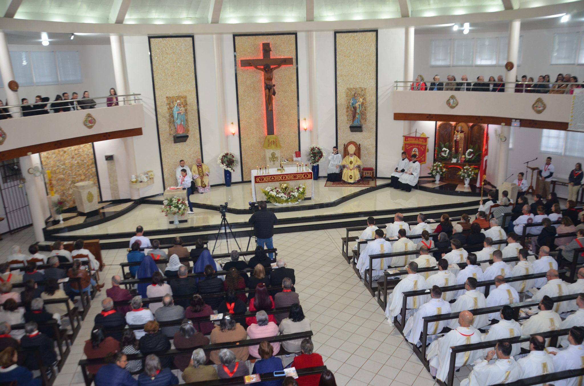 Vista Alegre - Paróquia Sagrado Coração de Jesus é elevada a Santuário Diocesano