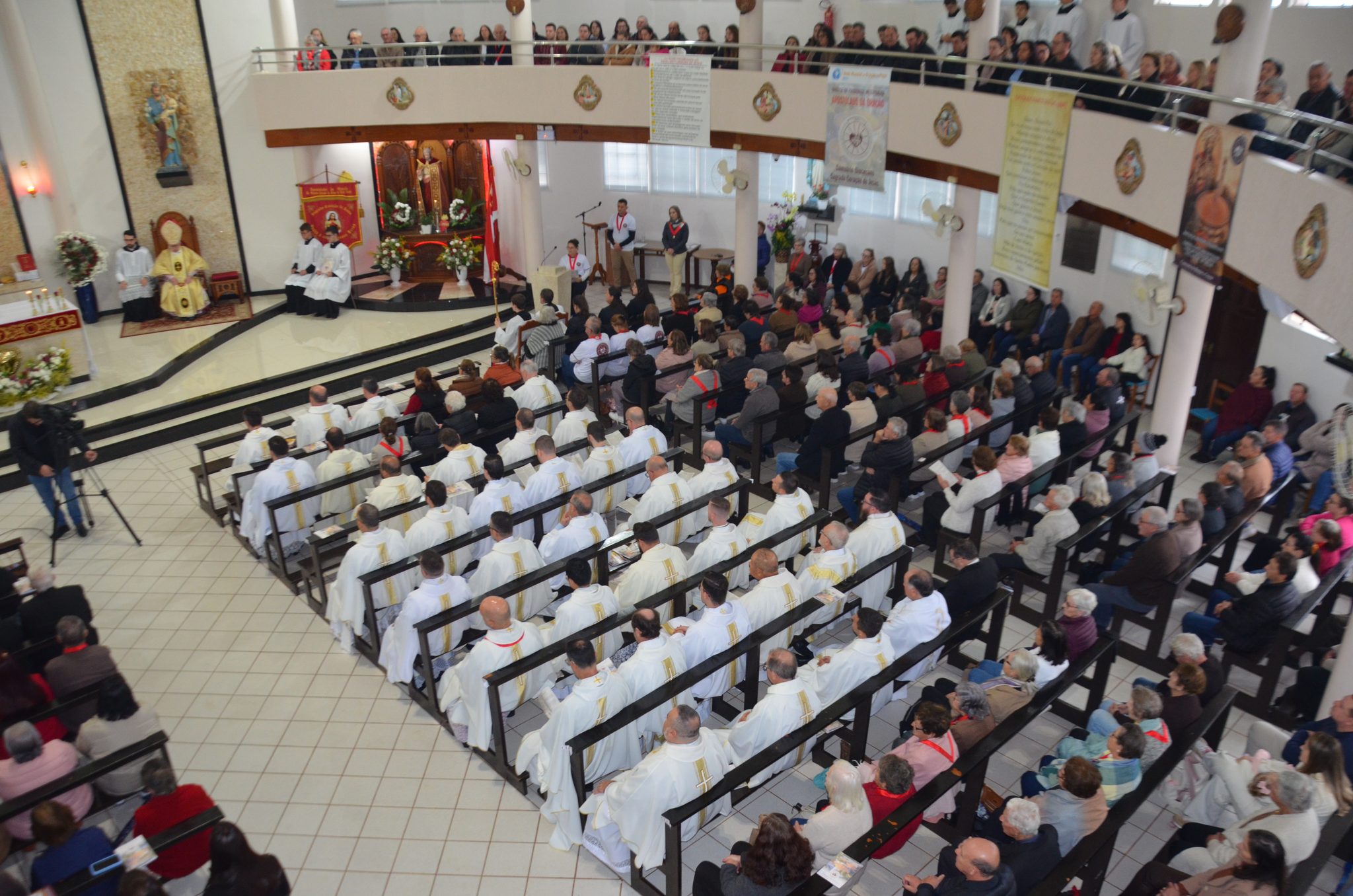 Vista Alegre - Paróquia Sagrado Coração de Jesus é elevada a Santuário Diocesano