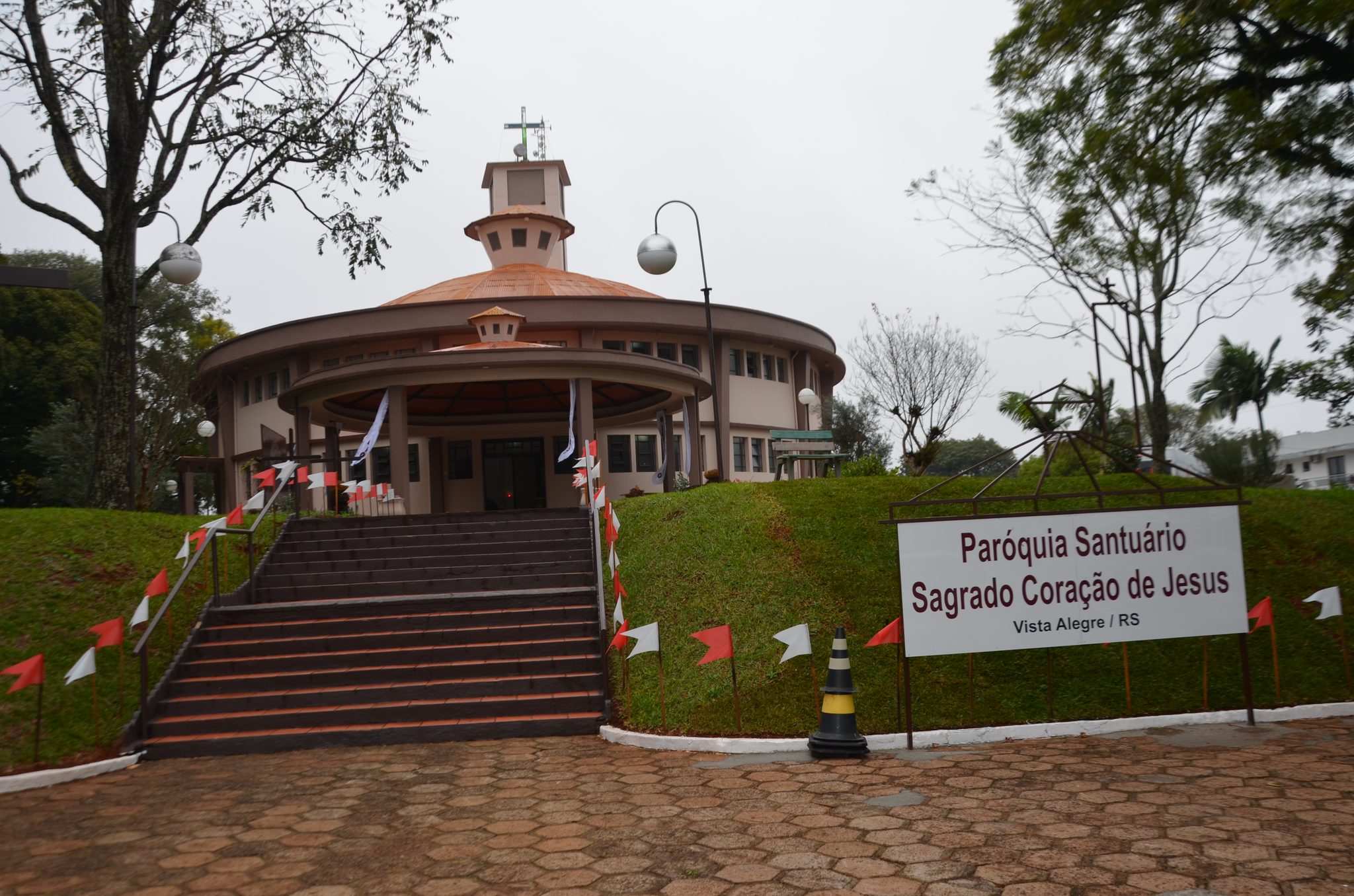 Vista Alegre - Paróquia Sagrado Coração de Jesus é elevada a Santuário Diocesano