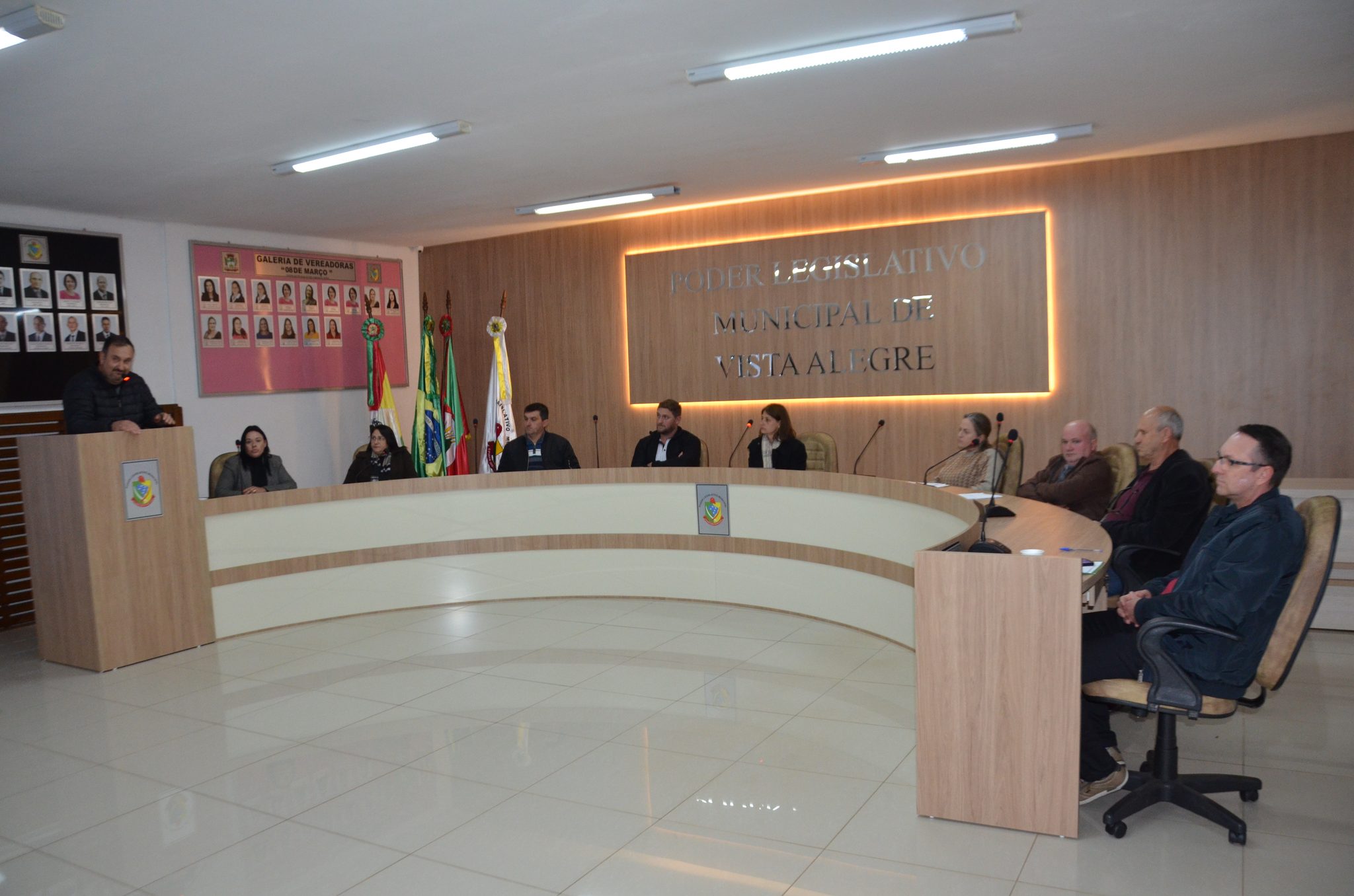 Vista Alegre - Moção de Aplausos à Paróquia e Santuário Sagrado Coração de Jesus e ao cônego Leandro Piffer