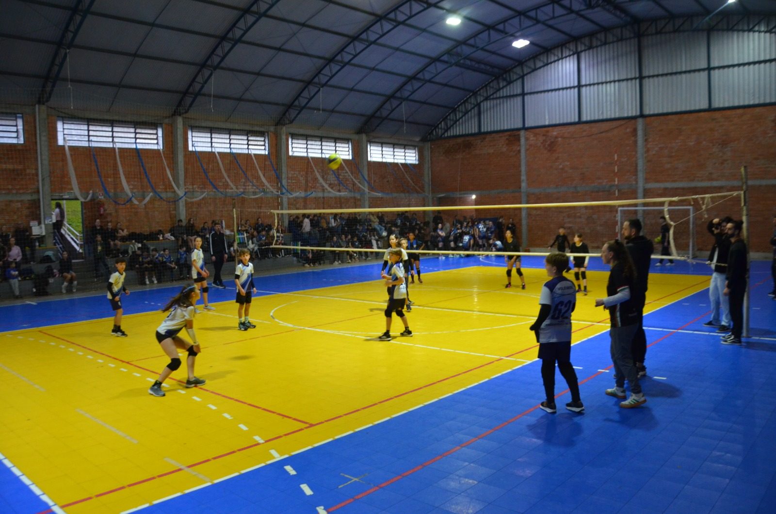 Etapa final do Circuito Regional de Vôlei