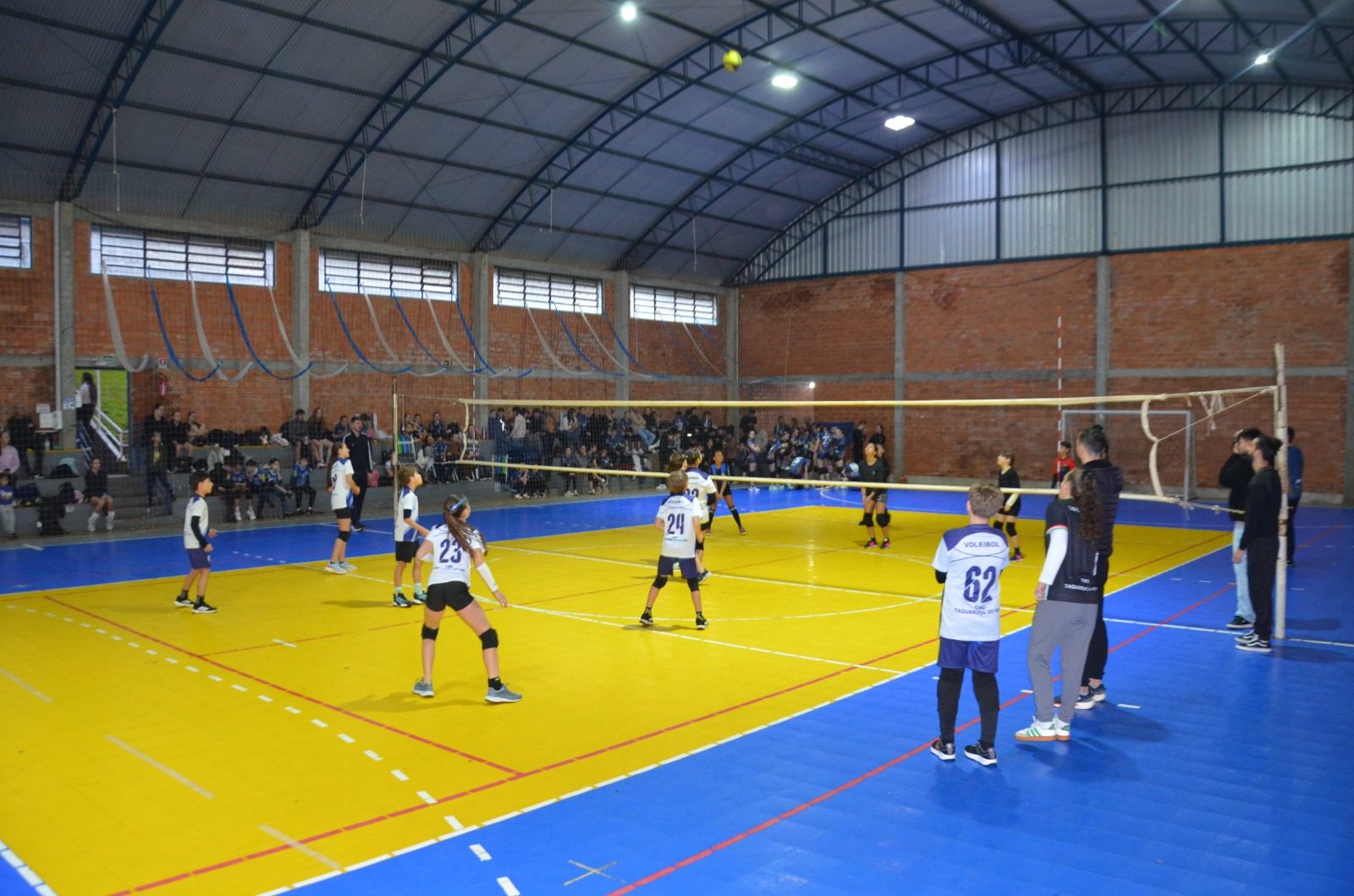 Etapa final do Circuito Regional de Vôlei