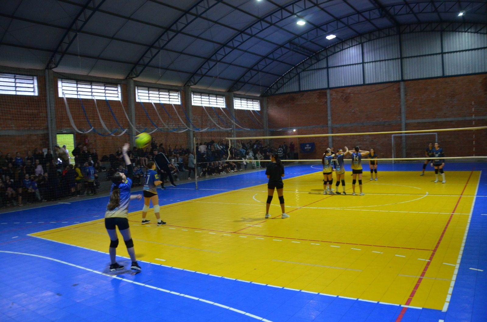 Etapa final do Circuito Regional de Vôlei