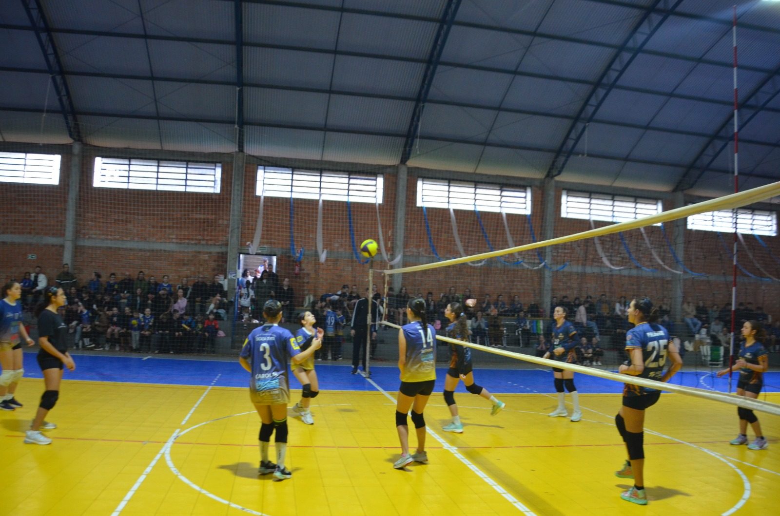 Etapa final do Circuito Regional de Vôlei