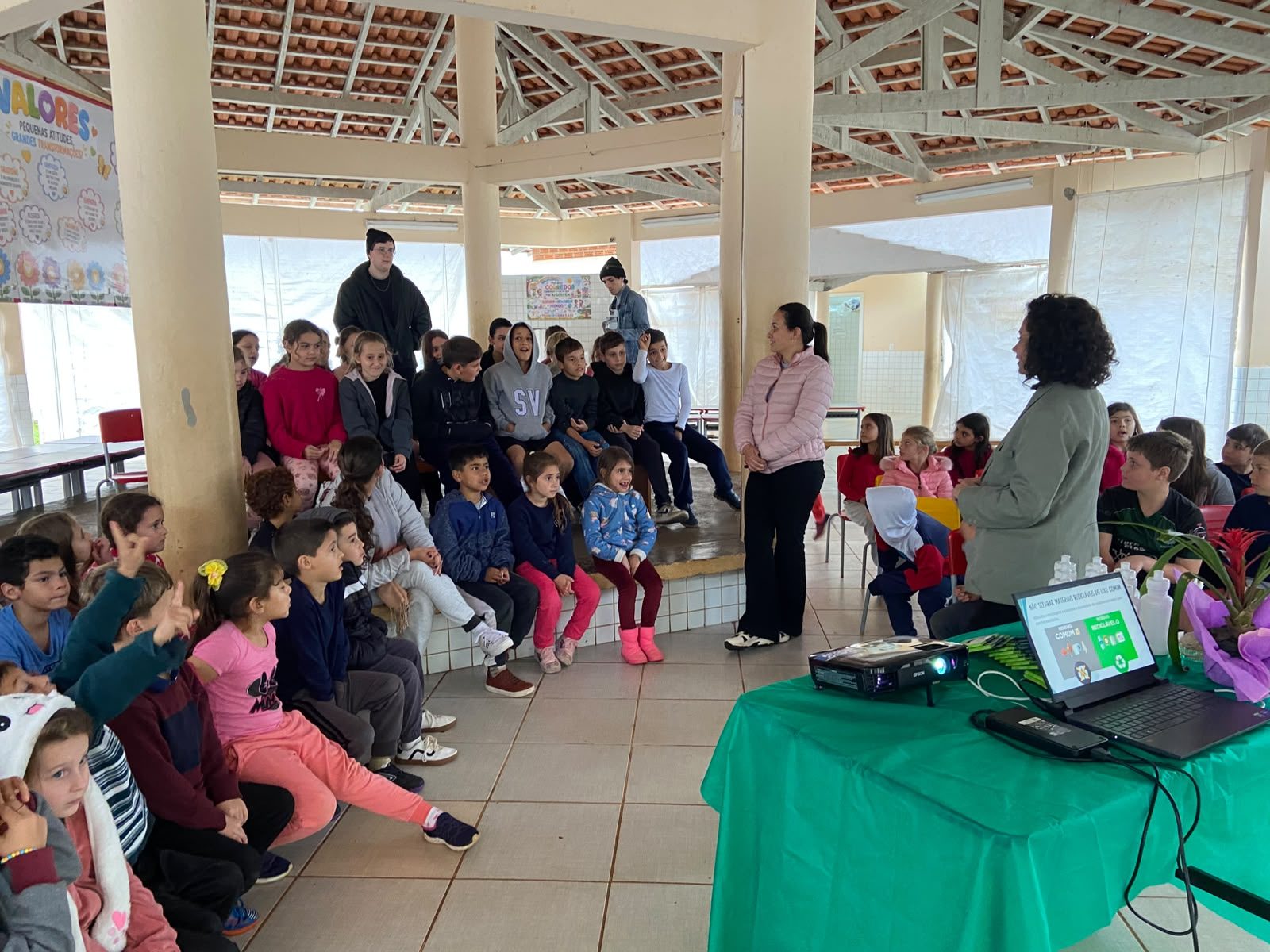 Pinheirinho do Vale - Água Limpa, Futuro Sustentável: Escola Municipal de Ensino Fundamental Padre Augusto Dalcin