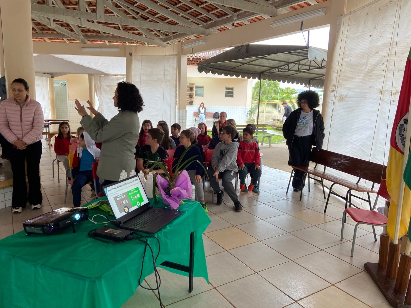 Pinheirinho do Vale - Água Limpa, Futuro Sustentável: Escola Municipal de Ensino Fundamental Padre Augusto Dalcin